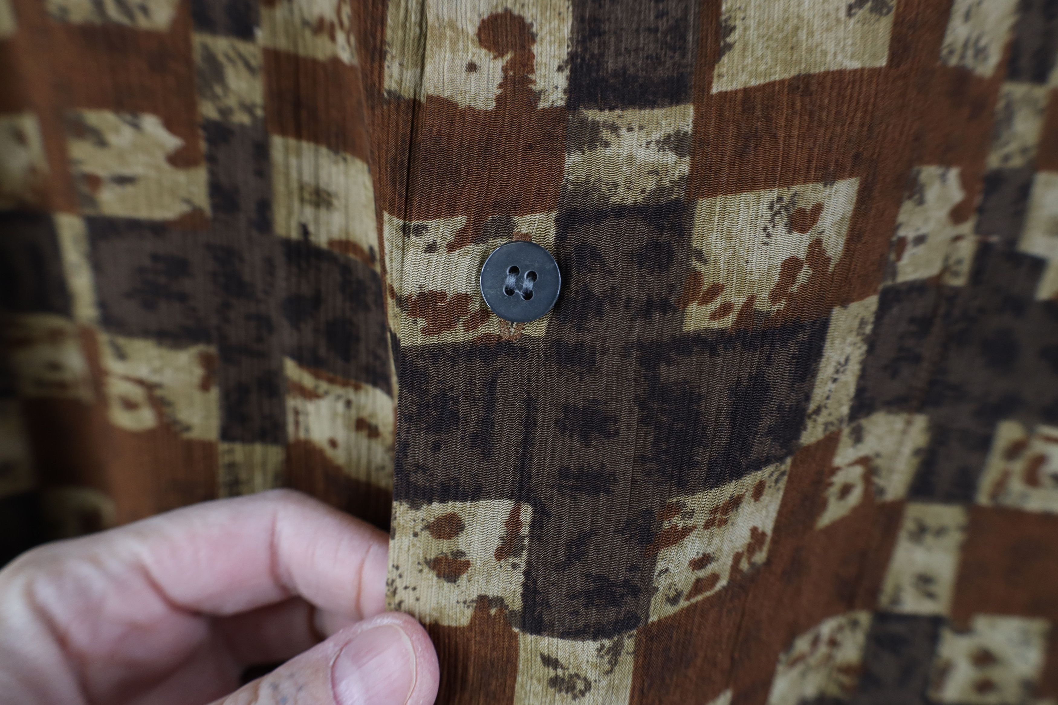 Vintage Vintage 90s Streetwear Checkered Band Collar Button Shirt Size US L / EU 52-54 / 3 - 5 Thumbnail