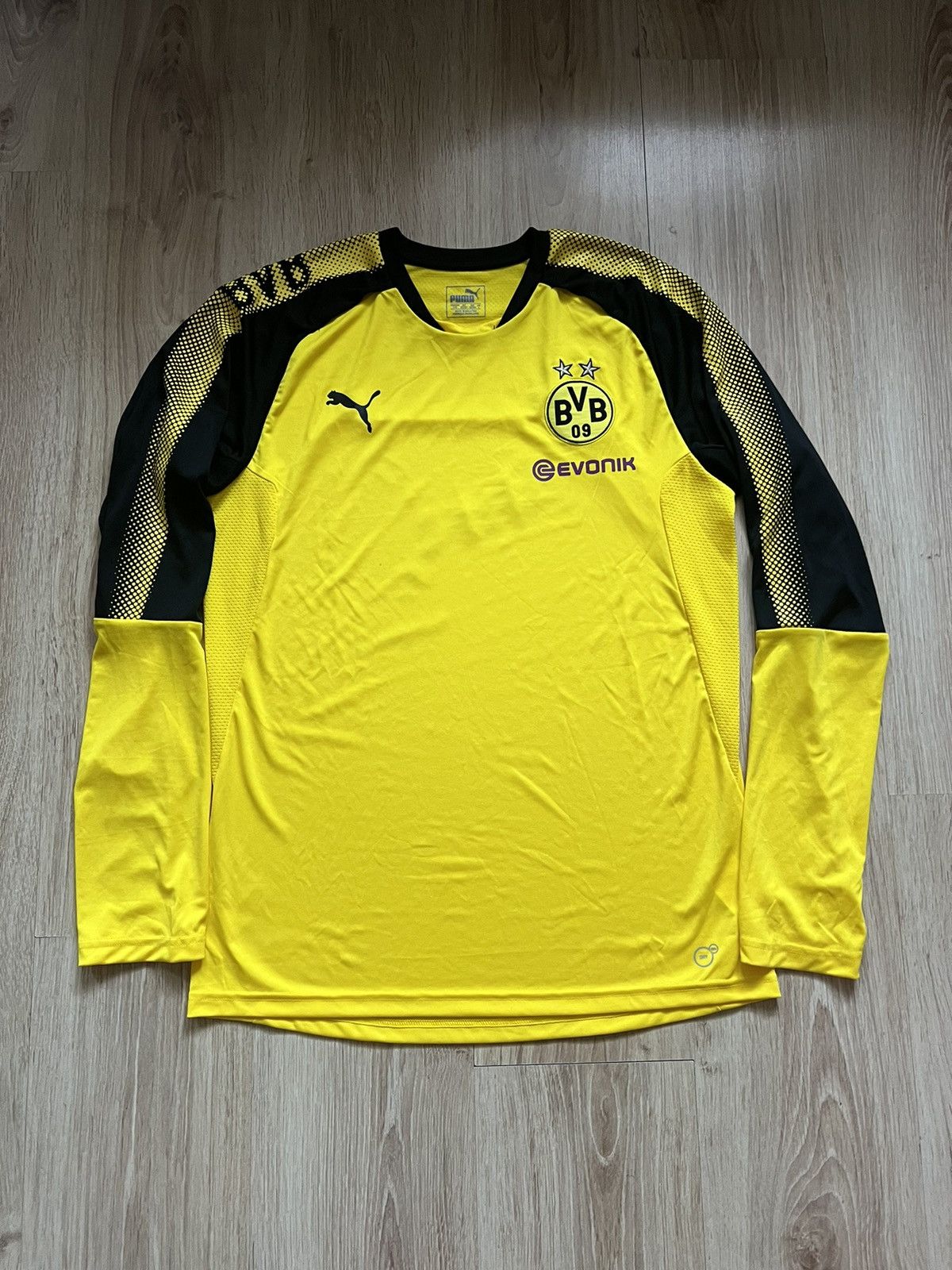 Puma 2017-18 BVB Borussia Dortmund Puma Training L/S Shirt Jersey Size US L / EU 52-54 / 3 - 1 Thumbnail