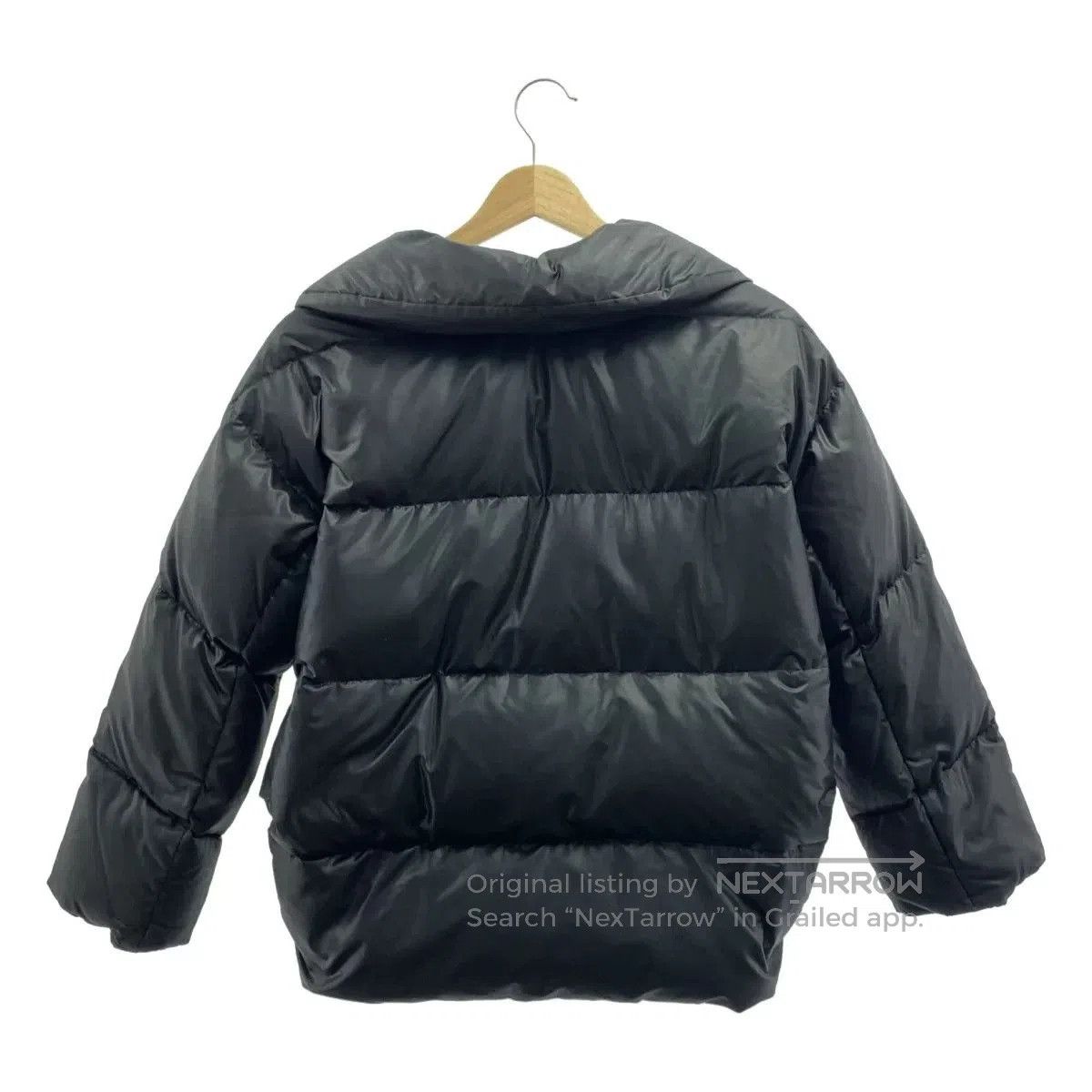 Junya Watanabe black cropped down jacket by Junya Watanabe. Size US S / EU 44-46 / 1 - 5 Thumbnail