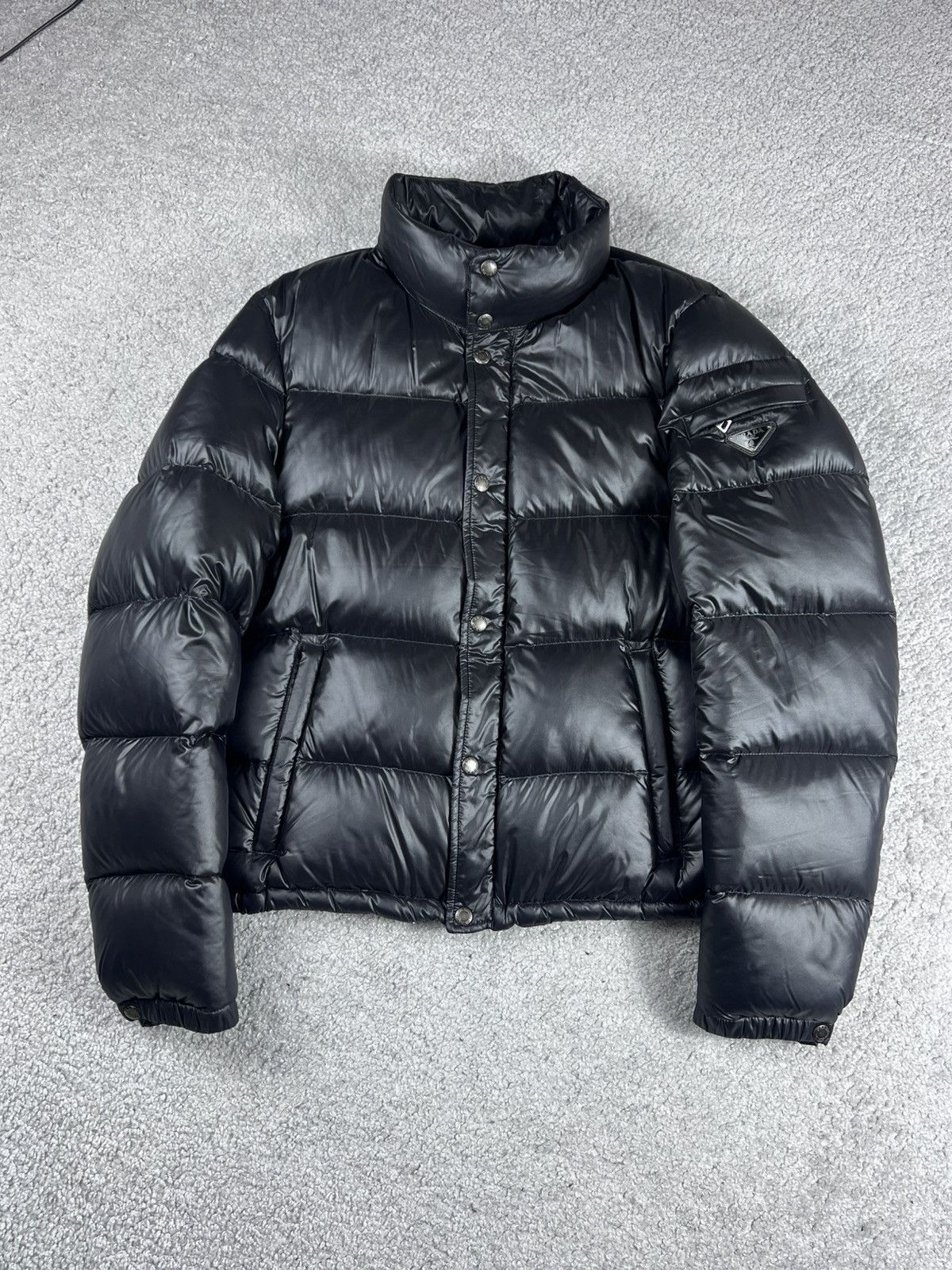 Prada Prada Black Shiny Triangle Down Puffer Jacket Size M Size US M / EU 48-50 / 2 - 4 Thumbnail