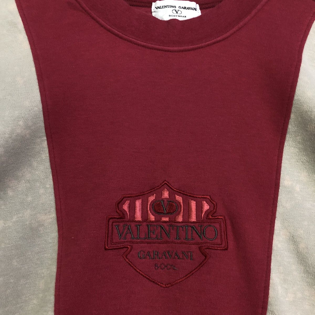 Designer × Valentino × Vintage Vintage Valentino Garavani embriodered logo Sweatshirt Size US M / EU 48-50 / 2 - 5 Thumbnail