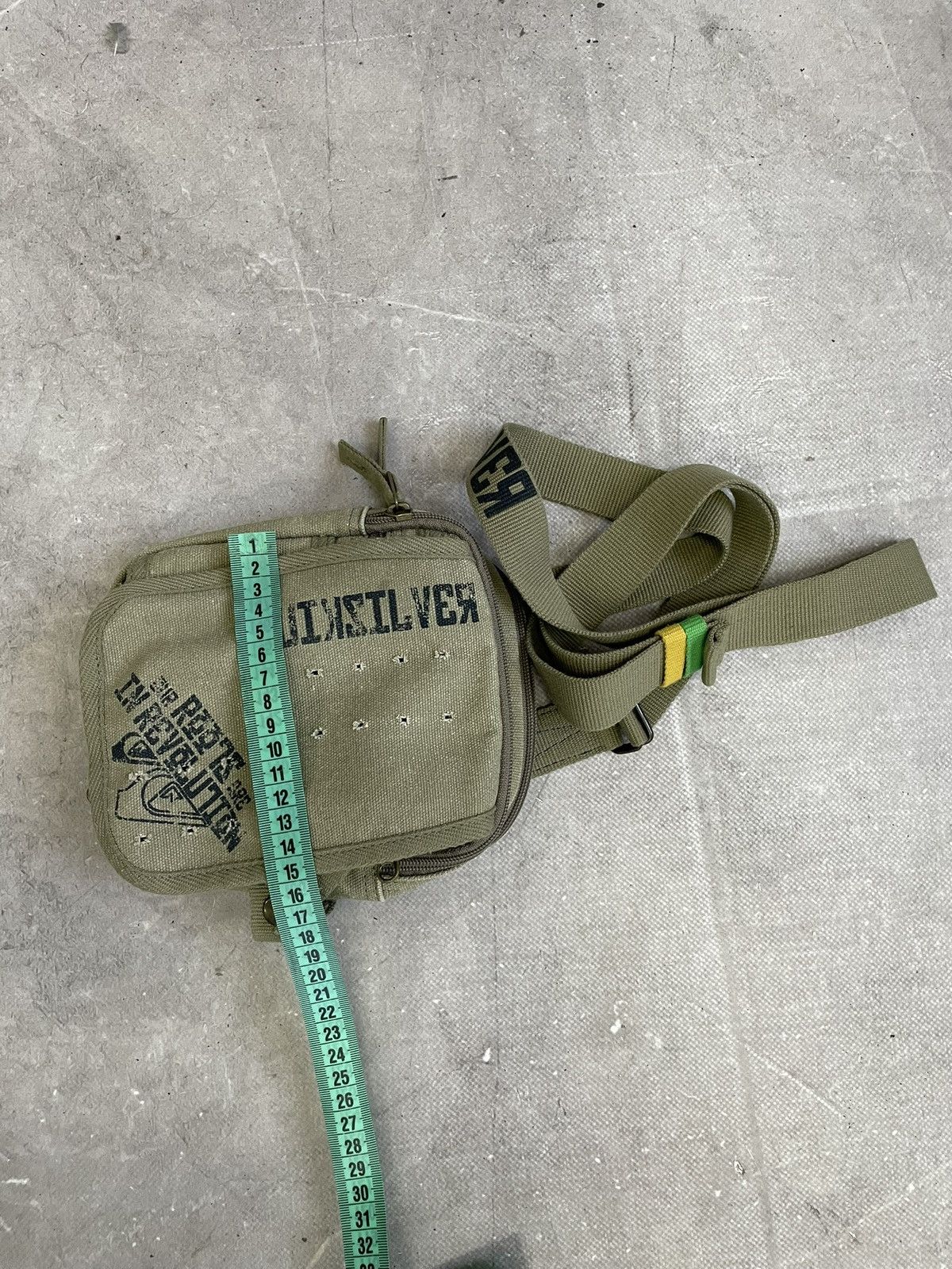 Quiksilver Quiksilver Green Canvas Crossbody Messenger Bag Size ONE SIZE - 14 Thumbnail