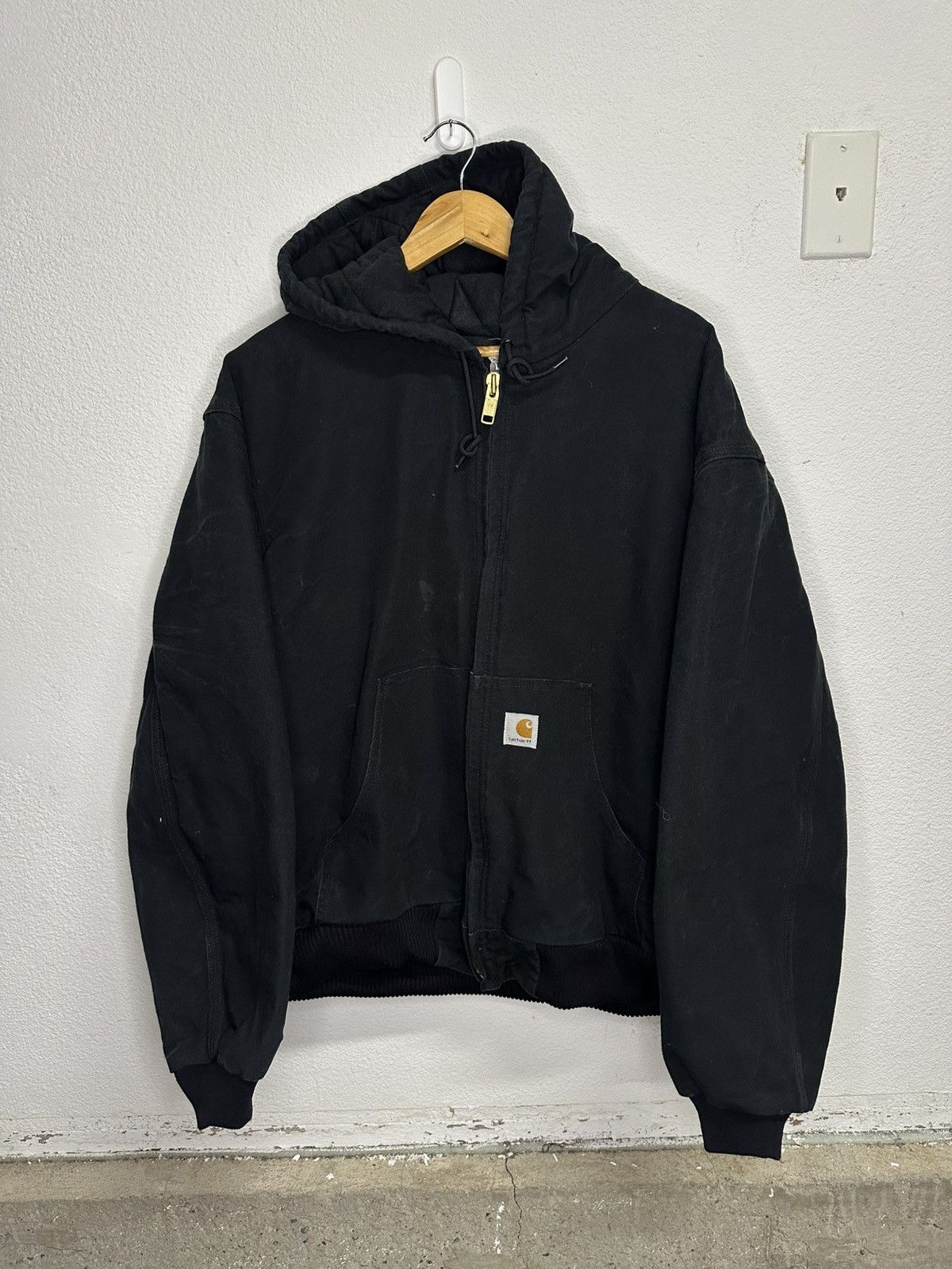 Carhartt Vintage black Carhartt jacket size 2 XL Like New Size US XXL / EU 58 / 5 - 1 Thumbnail