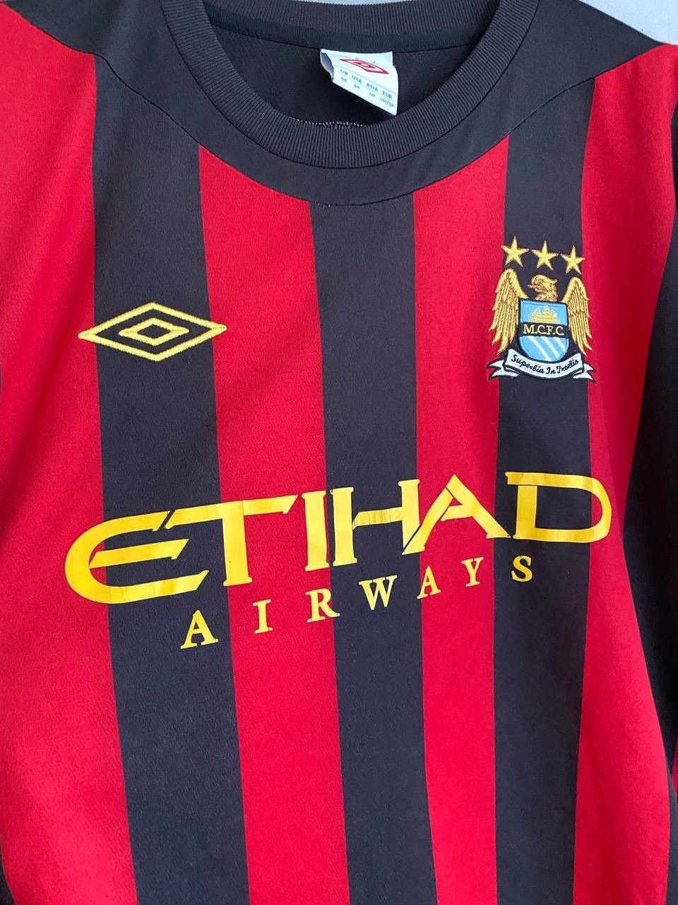 Umbro Manchester City 2011/2012 Away Football Soccer Jersey Size S Size US S / EU 44-46 / 1 - 5 Thumbnail