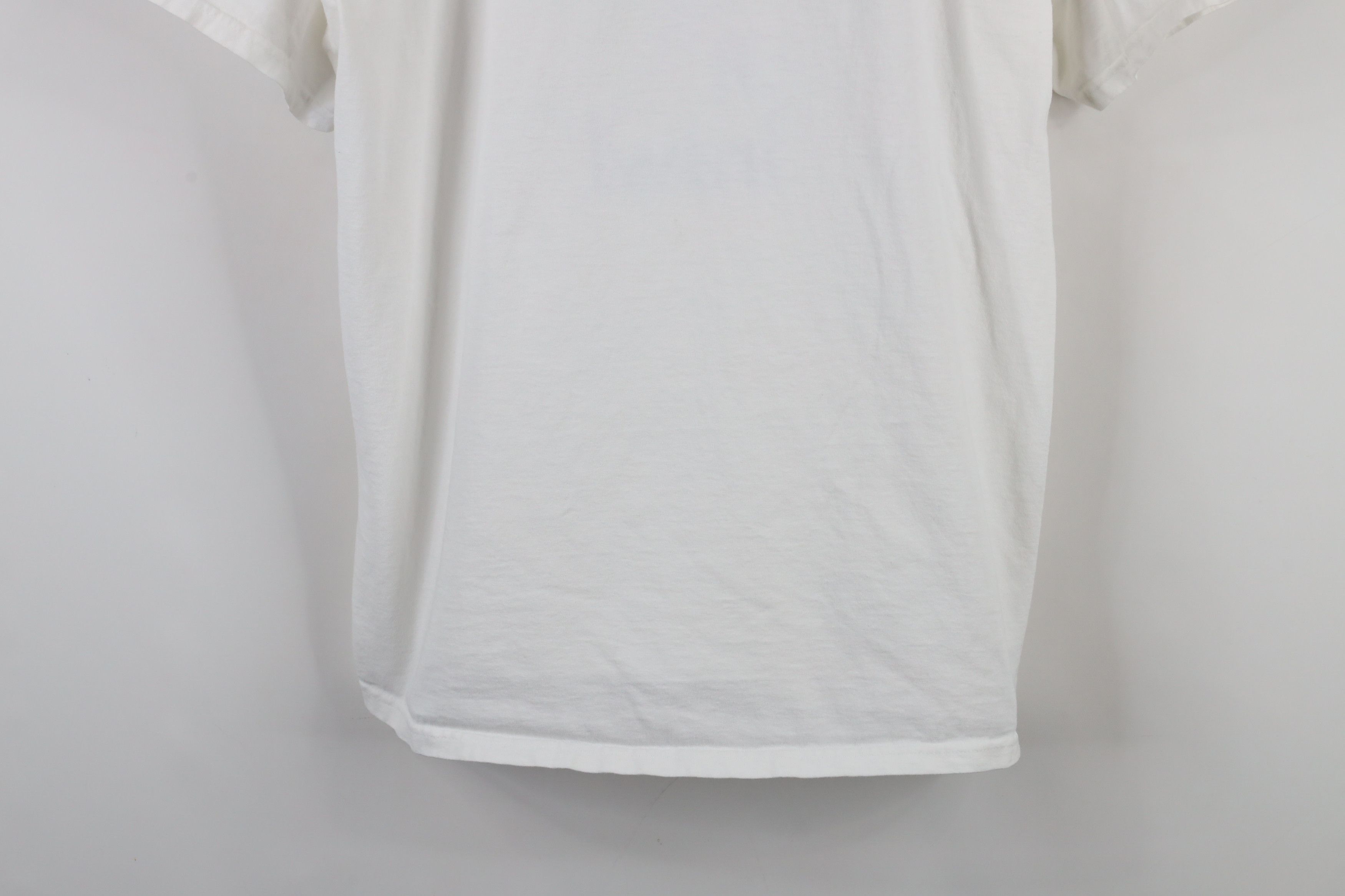 Columbia × Vintage Vintage 90s Columbia Spell Bass Fishing T-Shirt White Cotton Size US L / EU 52-54 / 3 - 3 Thumbnail