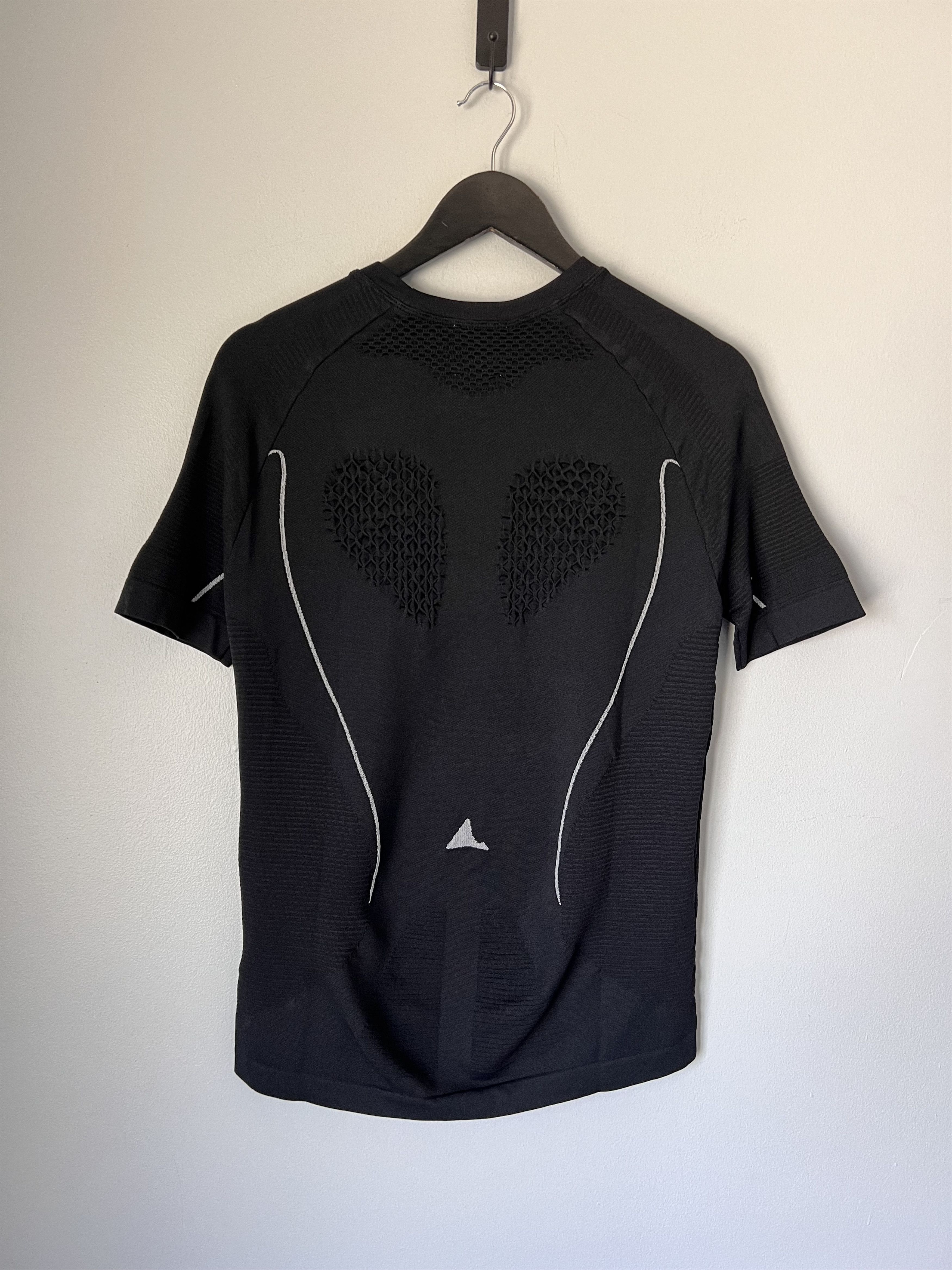 ROA ROA Fungi Shortsleeve in Black Size US XL / EU 56 / 4 - 5 Thumbnail