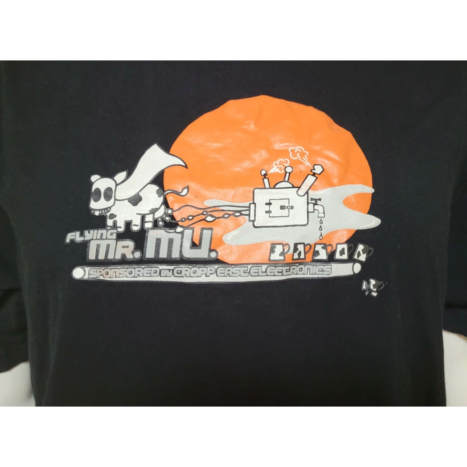 Vintage Cropp Flying Mr. MU T Shirt Black XL Men Graphic Tee Skateboarding 00s Cropp 100% Cotton Regular Short Sleeve Vintage? Size US XL / EU 56 / 4 - 2 Thumbnail