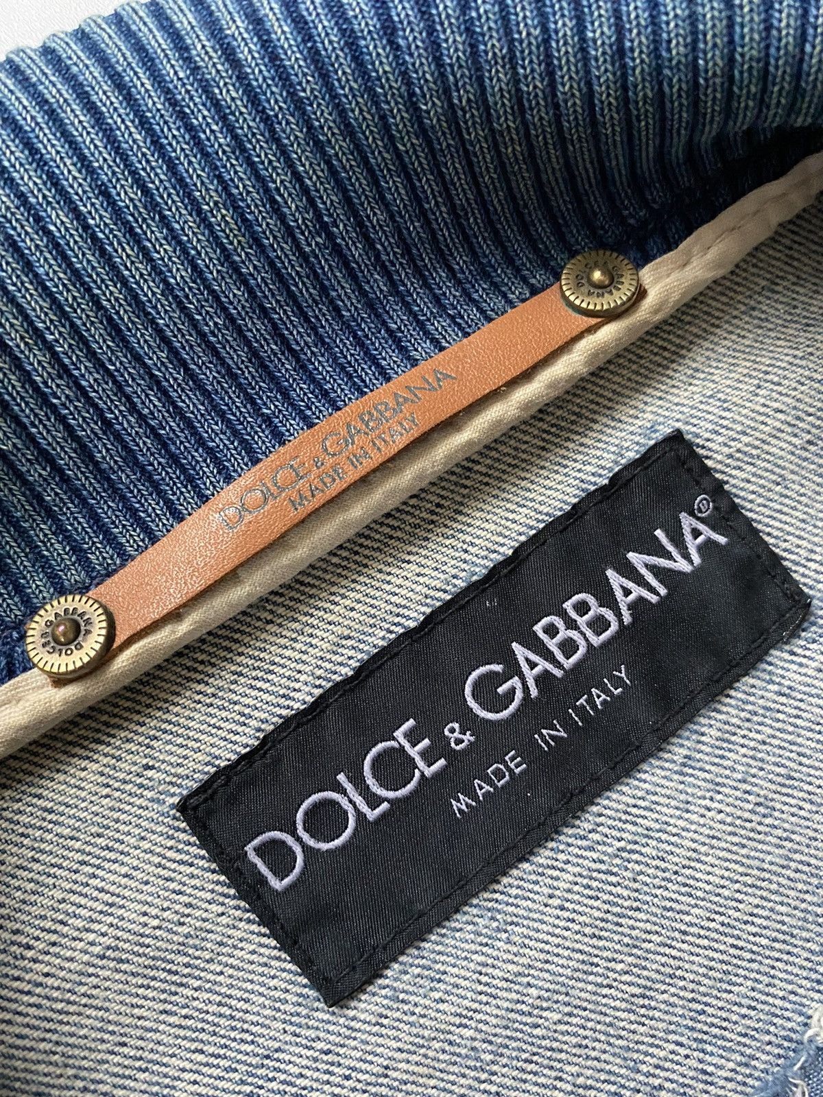 Dolce & Gabbana 00s Dolce&Gabbana Washed Denim Distressed Jacket Size US L / EU 52-54 / 3 - 12 Thumbnail
