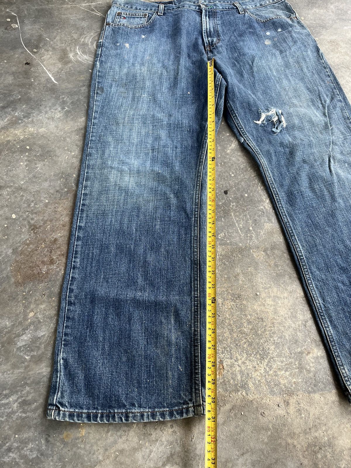 Tommy Hilfiger × Vintage Baggy Tommy Hilfiger Denim Size US 38 / EU 54 - 9 Thumbnail