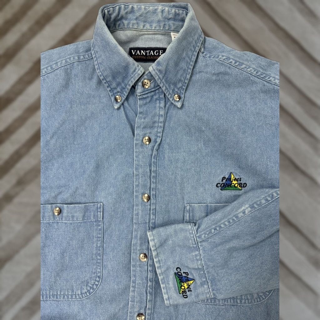 Denime VINTAGE Vantage Denim Shirt Men Small Button-Down Solid Blue 90s Casual Jeans Workwear USA Made Size US S / EU 44-46 / 1 - 1 Thumbnail