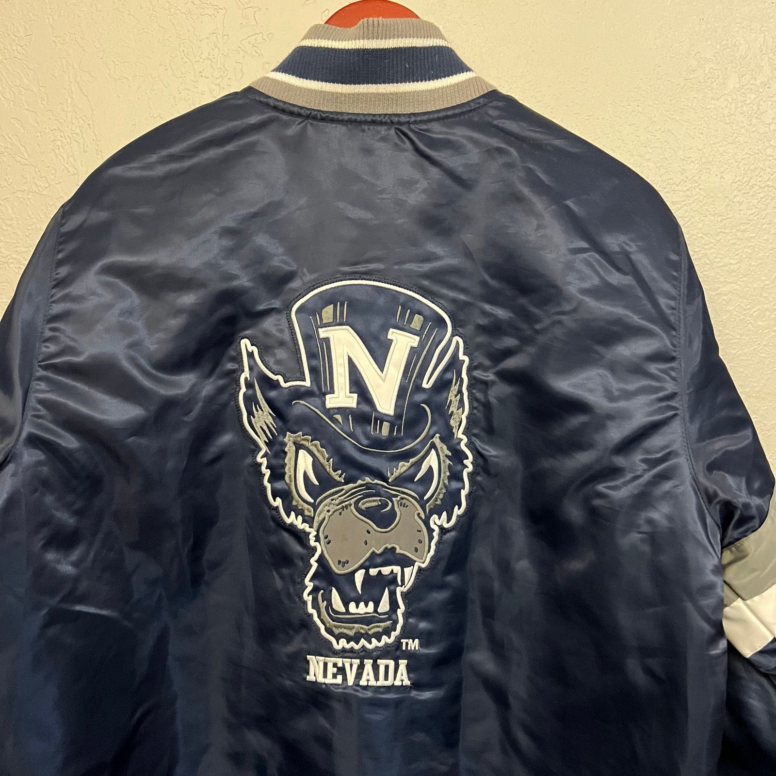 Starter Starter Nevada Wolf Pack Satin Bomber Jacket Mens M Blue Y2K Size US M / EU 48-50 / 2 - 4 Thumbnail