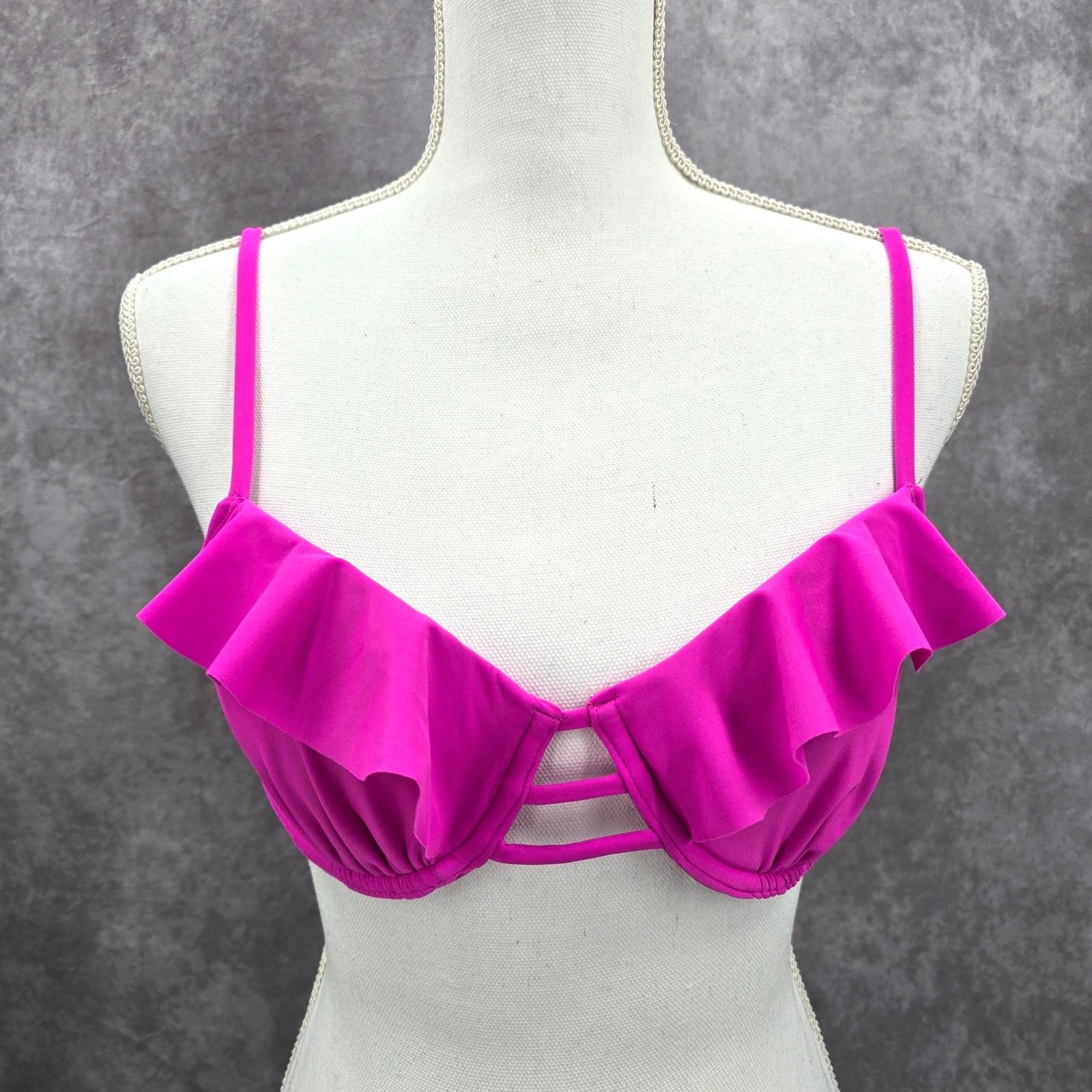 Other Xhilaration Pink Ruffle Wired Bikini Top Swimwear Medium Size ONE SIZE - 1 Thumbnail
