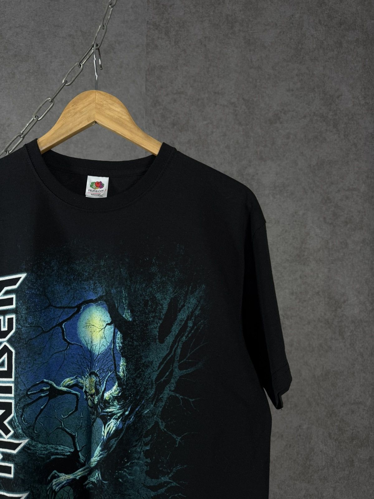 Iron Maiden Iron Maiden 2011 rock band tee Size US M / EU 48-50 / 2 - 2 Thumbnail
