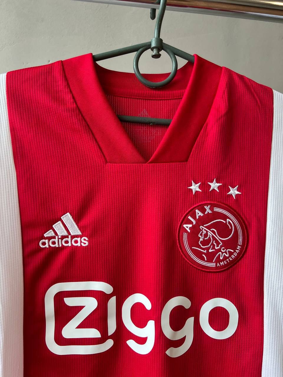 Adidas 2020/21 AJAX AMSTERDAM HOME SOCCER JERSEY SHIRT ADIDAS SZ S Size US S / EU 44-46 / 1 - 5 Thumbnail