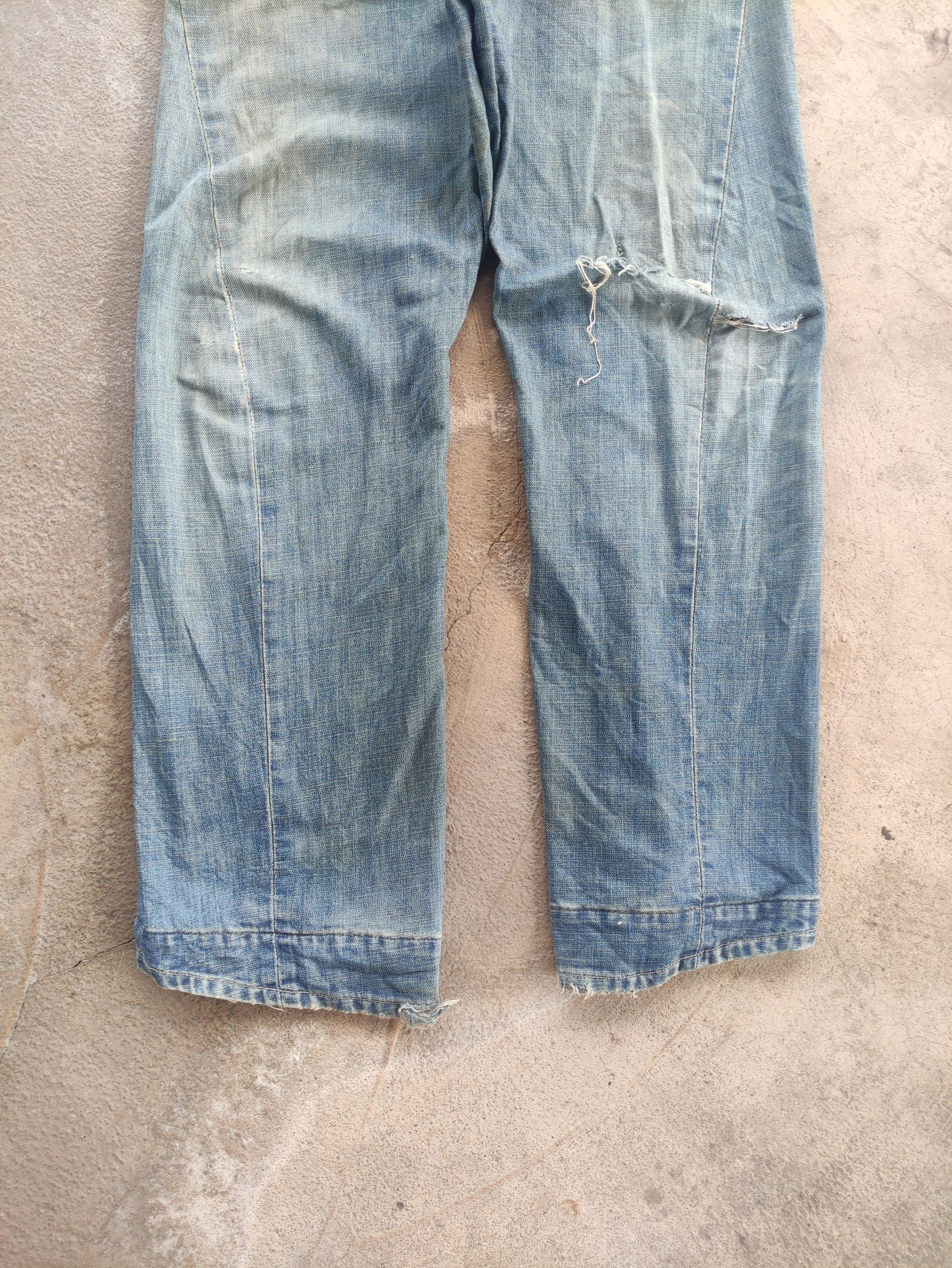 Levi's Vintage Levis Jean Baggy Button Distressed Faded Denim Size US 34 / EU 50 - 4 Thumbnail