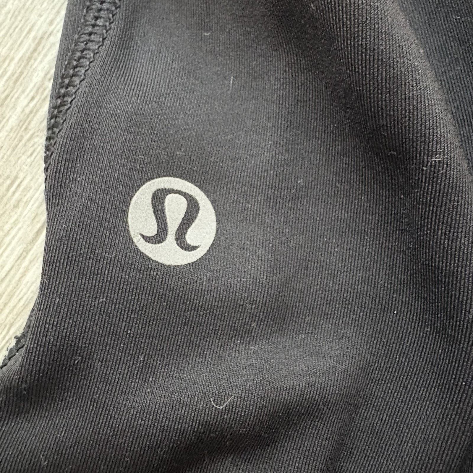 Lululemon Lululemon Women's Speed Up Tight 28 Black Zip Pockets Size 6 Size 28" / US 6 / IT 42 - 5 Thumbnail