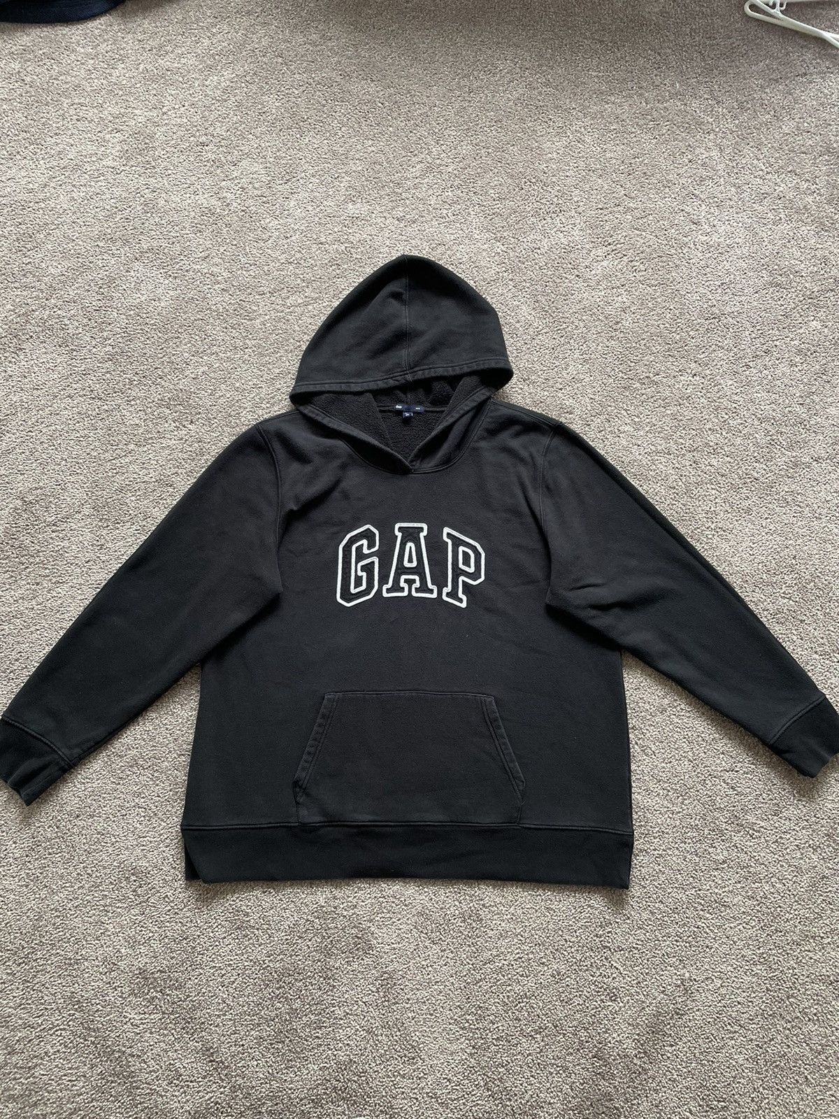 Gap × Vintage Early 2000s Gap Simple Logo Hoodie Size US L / EU 52-54 / 3 - 1 Thumbnail