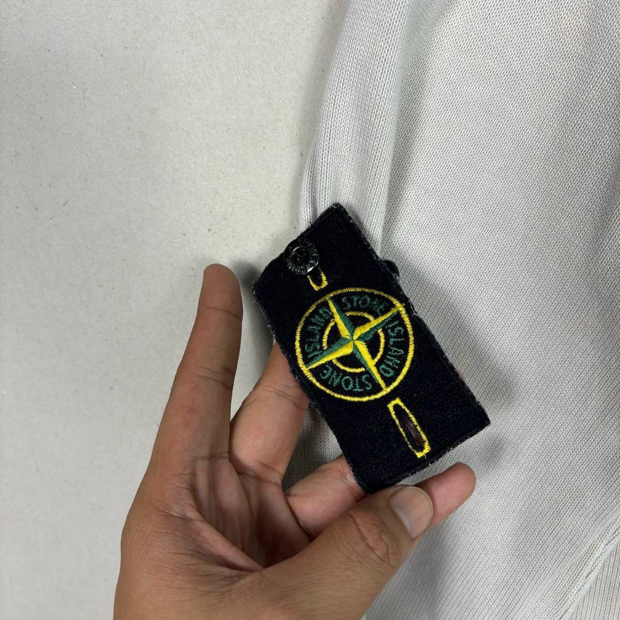 Stone Island Stone Island Washed Garment Dye Sun Faded Sweatshirt Size US S / EU 44-46 / 1 - 13 Thumbnail