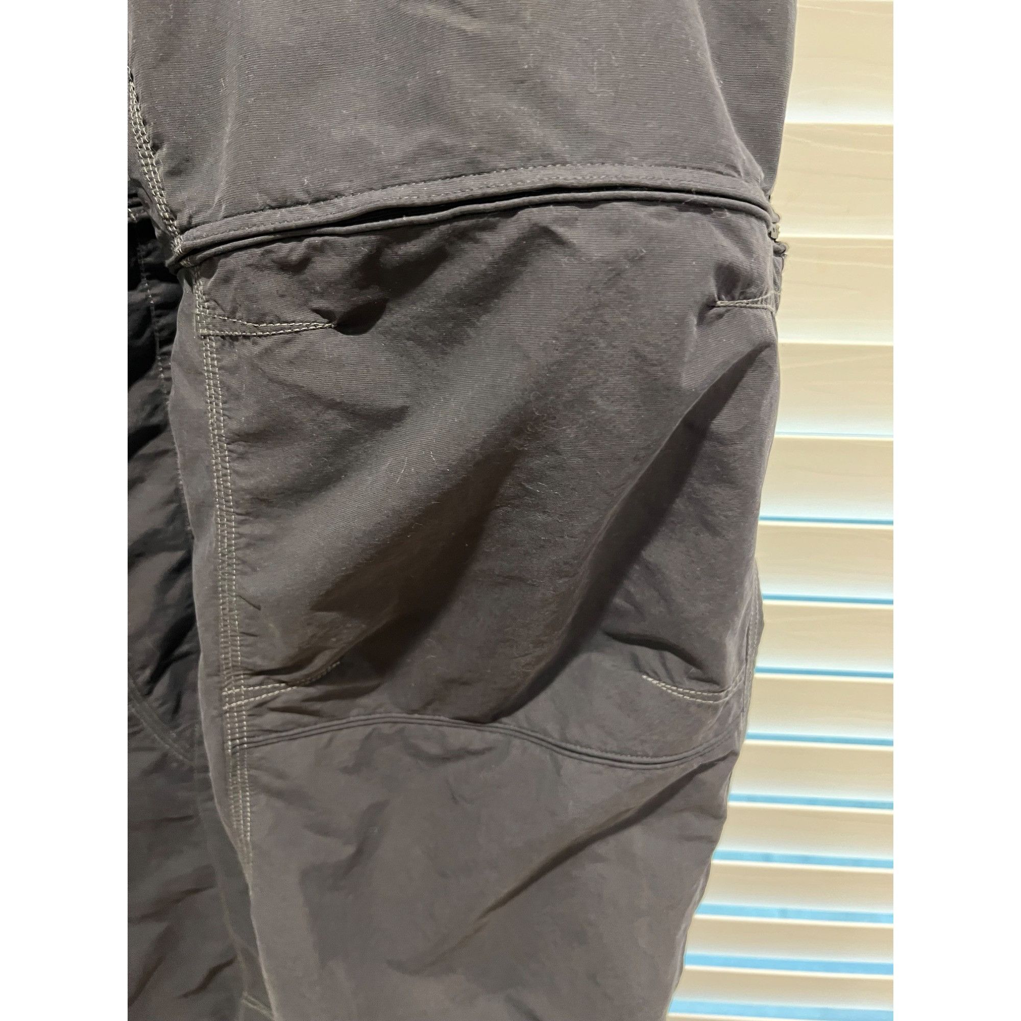 Kuhl Kuhl Liberator Convertible Stealth Mens Pants - Size 40x32 Size US 40 / EU 56 - 2 Thumbnail
