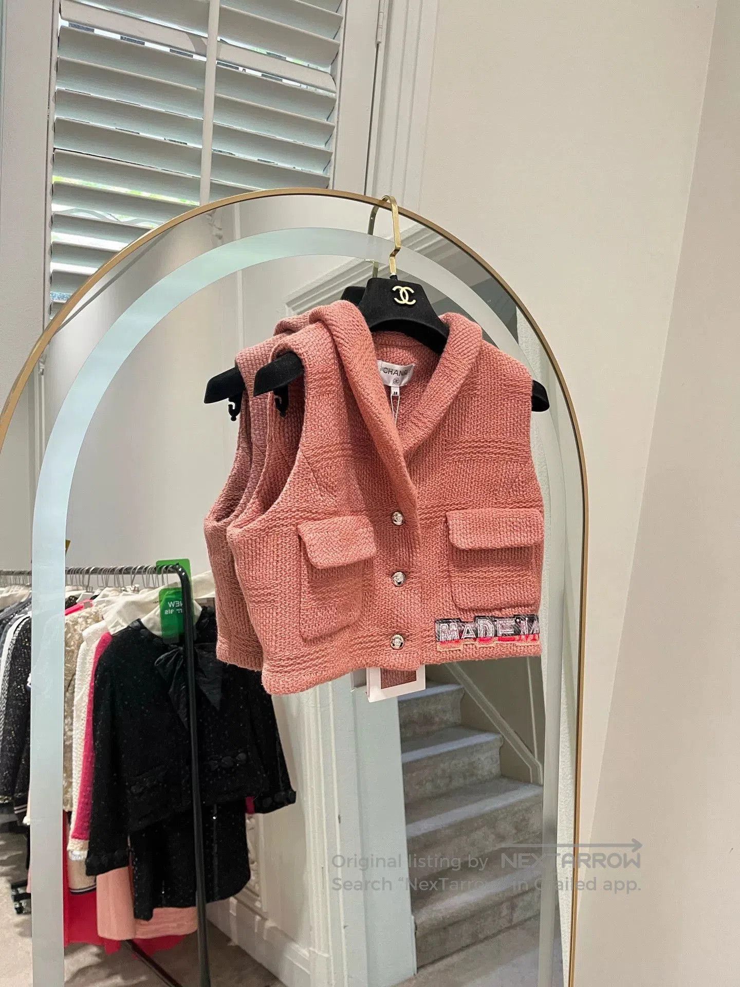 Chanel Chanel 21B Salmon Print Vest FR38. Size US L / EU 52-54 / 3 - 1 Thumbnail