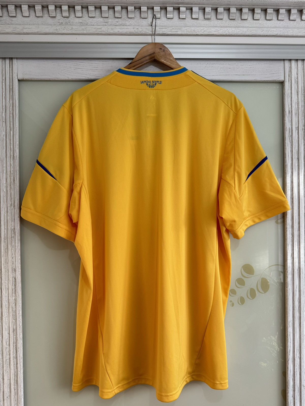 Adidas Ukraine 2012-2013 Home Soccer Jersey Football Kit Shirt Size US XXL / EU 58 / 5 - 7 Thumbnail