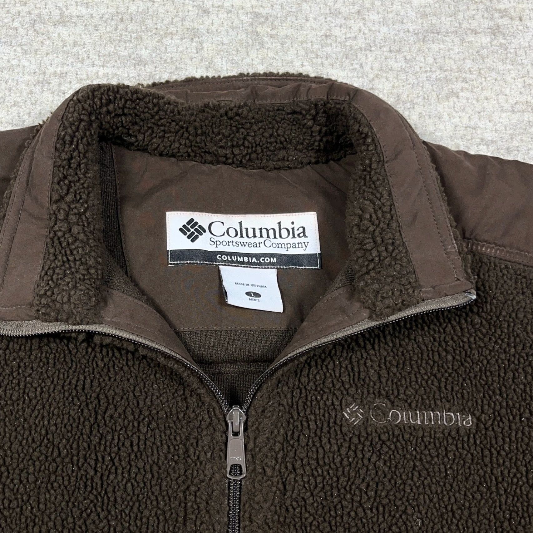 Vintage Vintage Columbia Jacket Men L Dark Brown Sherpa Fleece Elbow Pads Teddy Jacket Coat Navy Logo Zipper Pockets Folding Bottom? Size US L / EU 52-54 / 3 - 3 Thumbnail