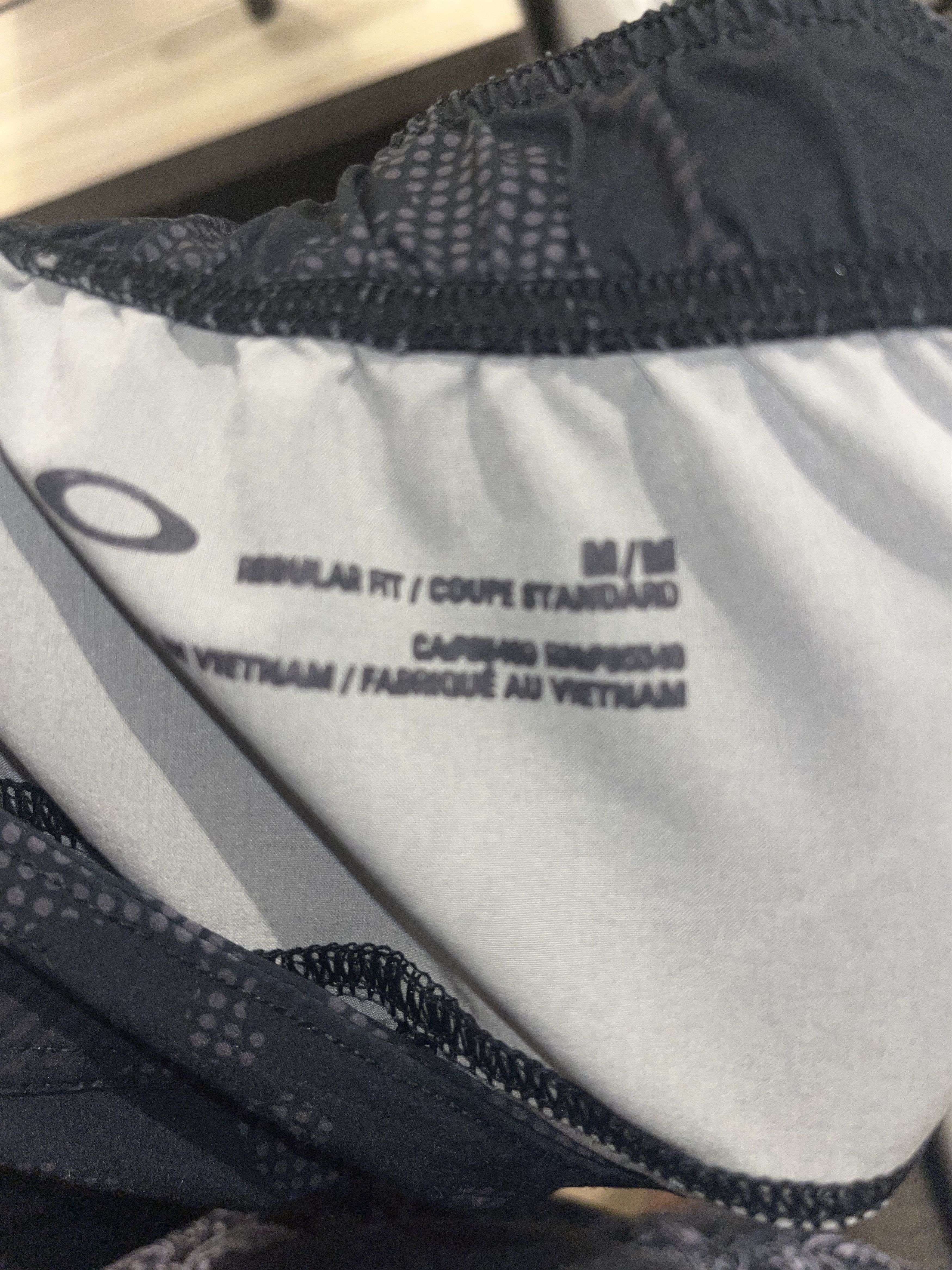Oakley Black Camo Shorts Size US 36 / EU 52 - 3 Thumbnail