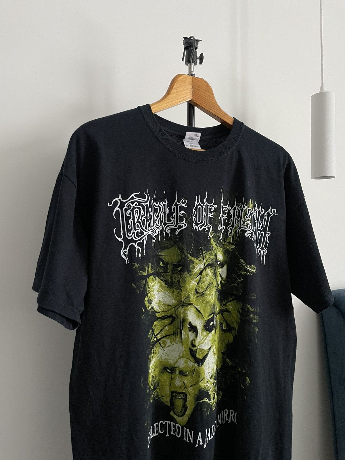 Band Tees VTG 2003 Cradle of Filth Reflected In A Jaded Mirror Shirt Size US XL / EU 56 / 4 - 3 Thumbnail