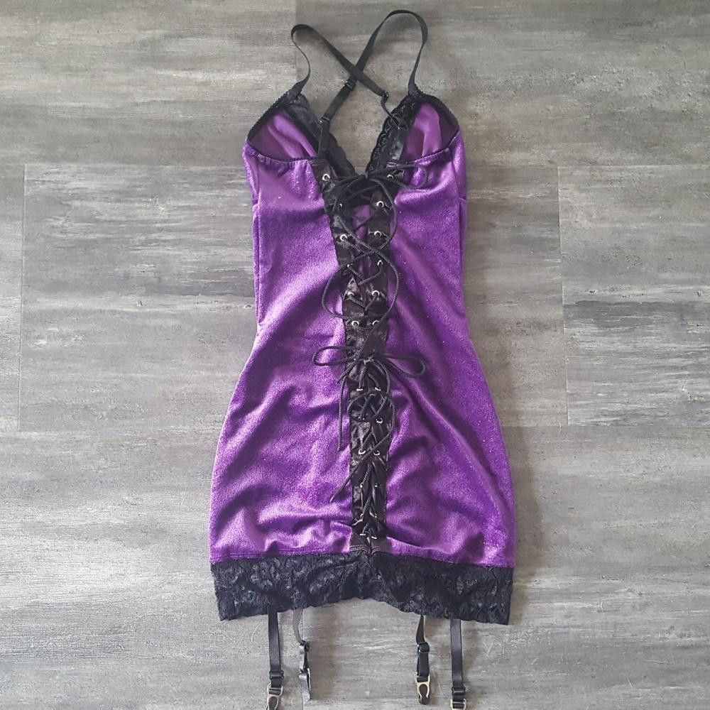 Designer Violet Velvet Black Detailed Marquee Mini Size S / US 4 / IT 40 - 2 Thumbnail