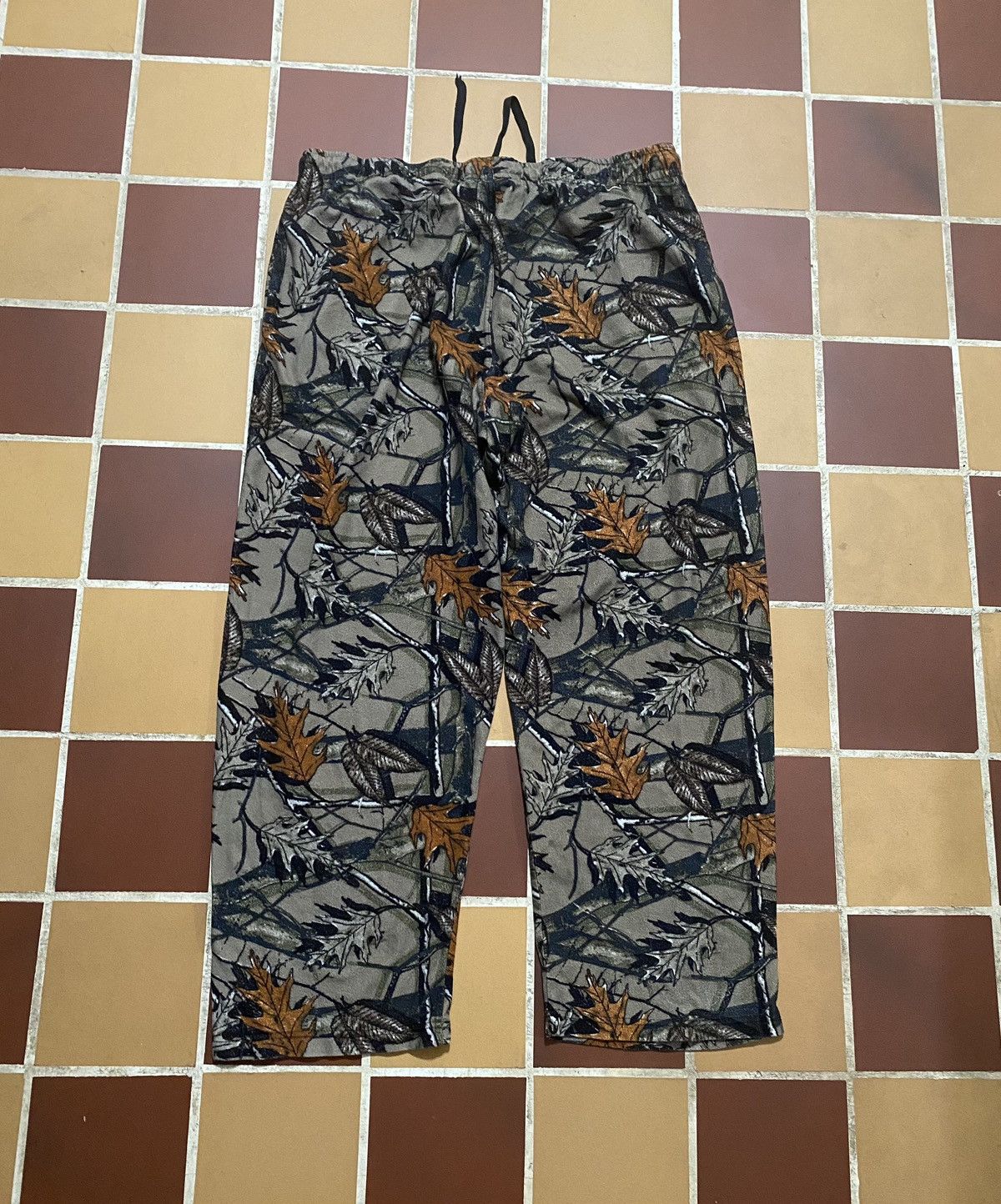 Fruit Of The Loom Vintage Camo Sweatpants Y2k baggy Size US 40 / EU 56 - 4 Thumbnail
