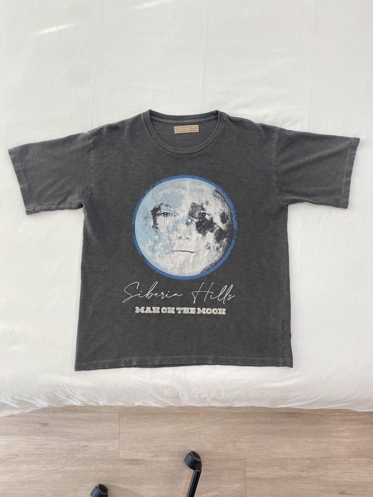 Siberia Hills Siberia Hills Man On The Moon Tee Size US M / EU 48-50 / 2 - 1 Thumbnail