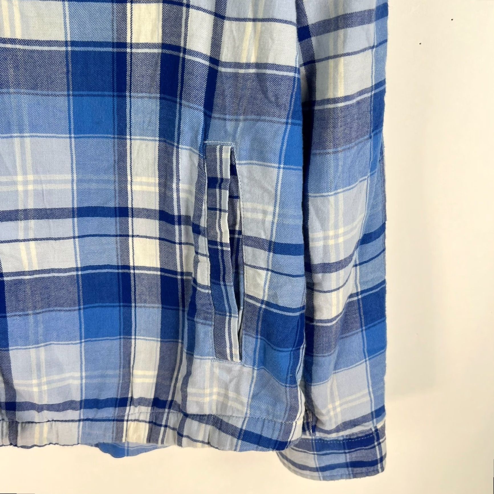 Vintage LL Bean Buffalo Plaid Fleece Lined Shacket Jacket Womens Size S Blue Size S / US 4 / IT 40 - 3 Thumbnail