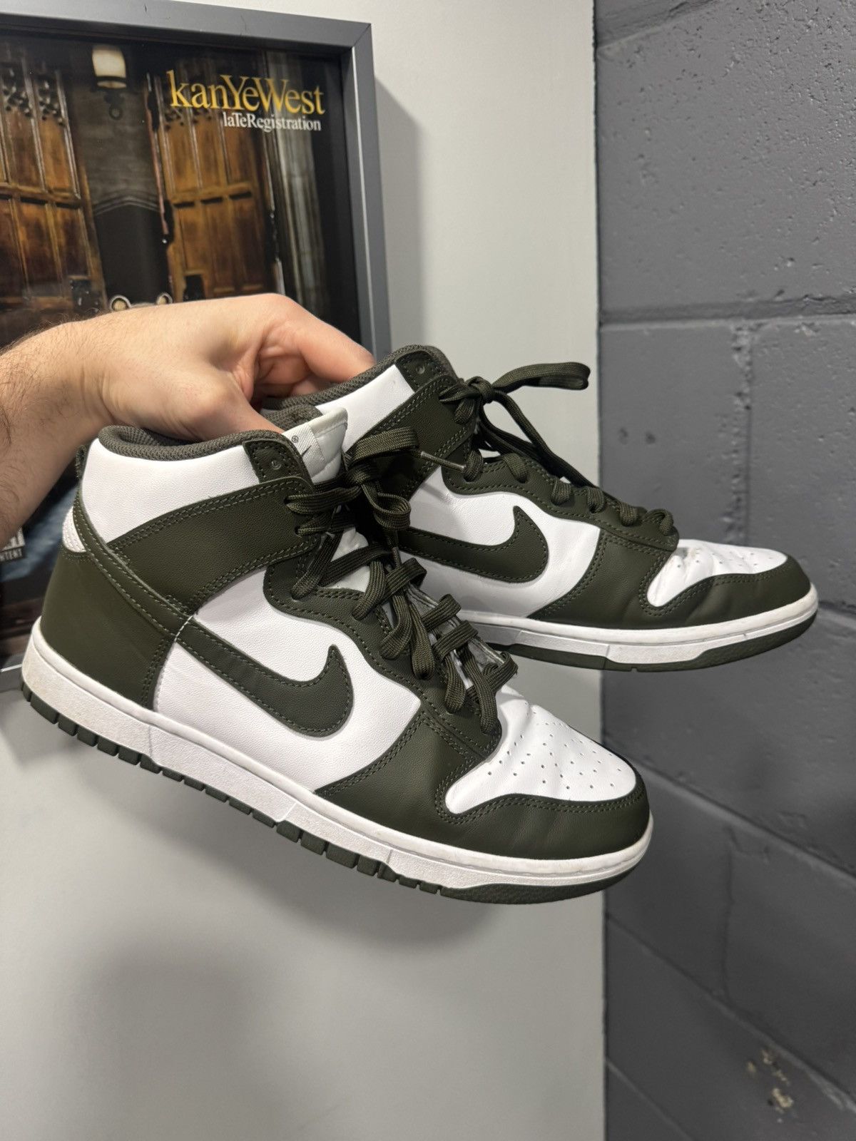 Nike Nike Dunk High “Cargo Khaki” size 9 Size US 9 / EU 42 - 1 Thumbnail