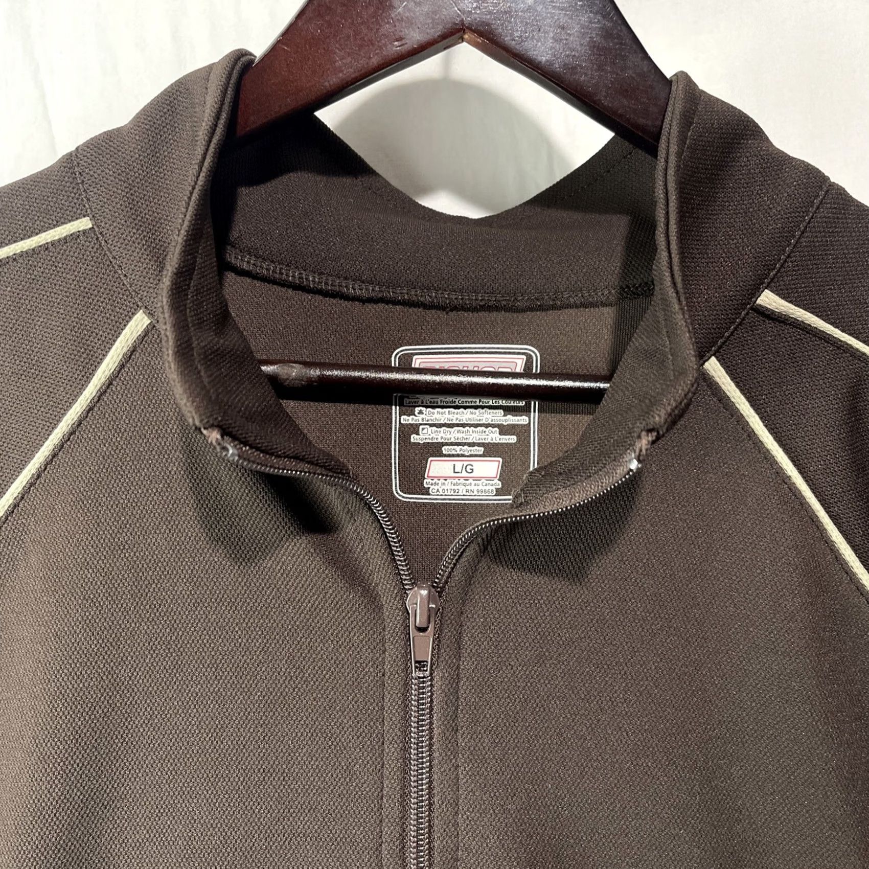 Vintage VINTAGE MTV TRACK JACKET Mens Large Brown Tres Latin Spanish Videos Y2K Full Zip Track Jacket Mens Large Brown Y2K Full Zip MTV Vintage Size US L / EU 52-54 / 3 - 7 Thumbnail