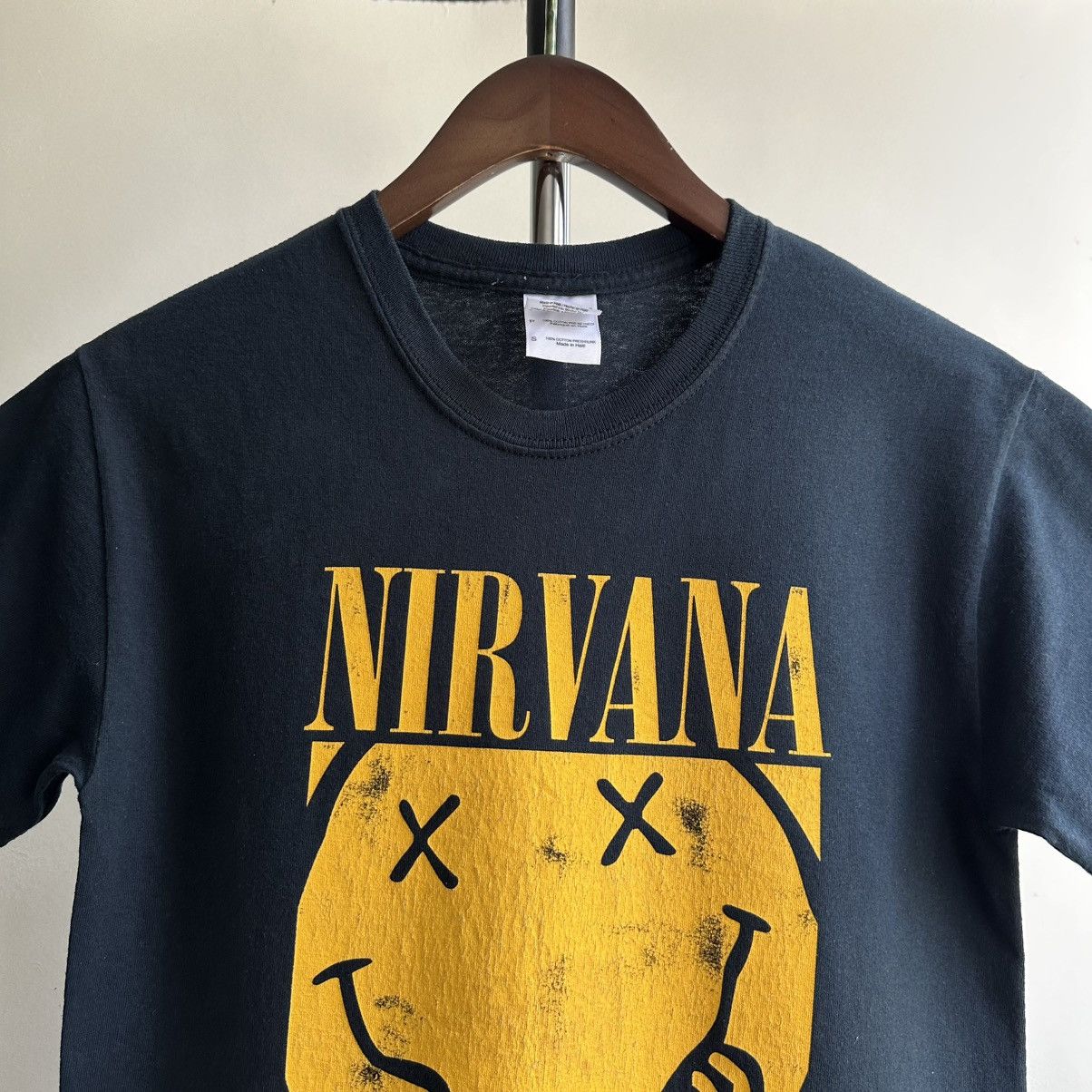 Band Tees × Nirvana × Vintage VINTAGE Y2K NIRVANA BAND TEE Size US S / EU 44-46 / 1 - 2 Thumbnail