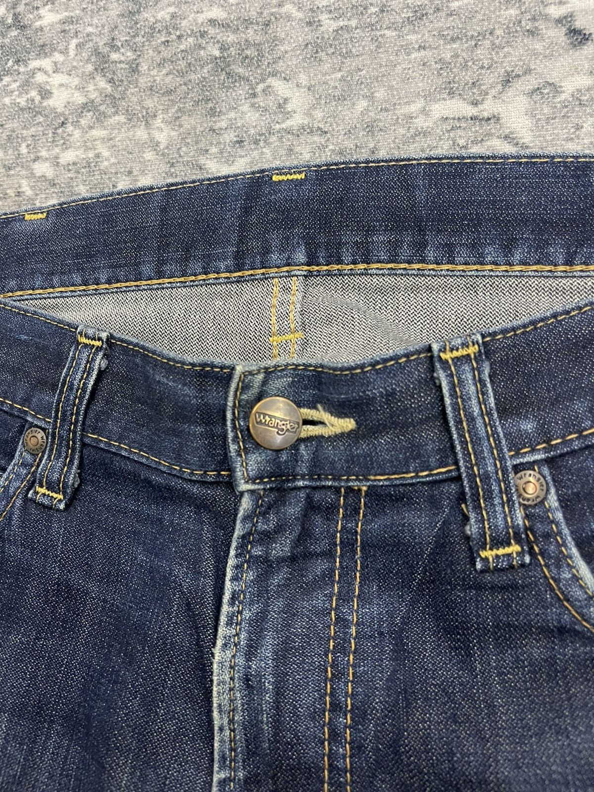 Wrangler Wrangler Authentic Western Jeans Leather Patch Size US 33 - 4 Thumbnail