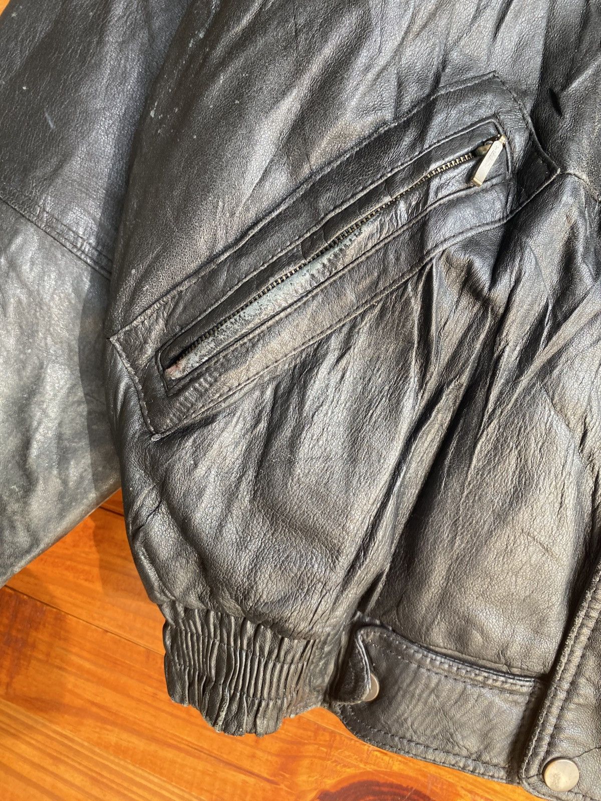 Vintage Vintage 1980s Bryant May Vallermosso Palestro Leather Jacket Size US L / EU 52-54 / 3 - 6 Thumbnail