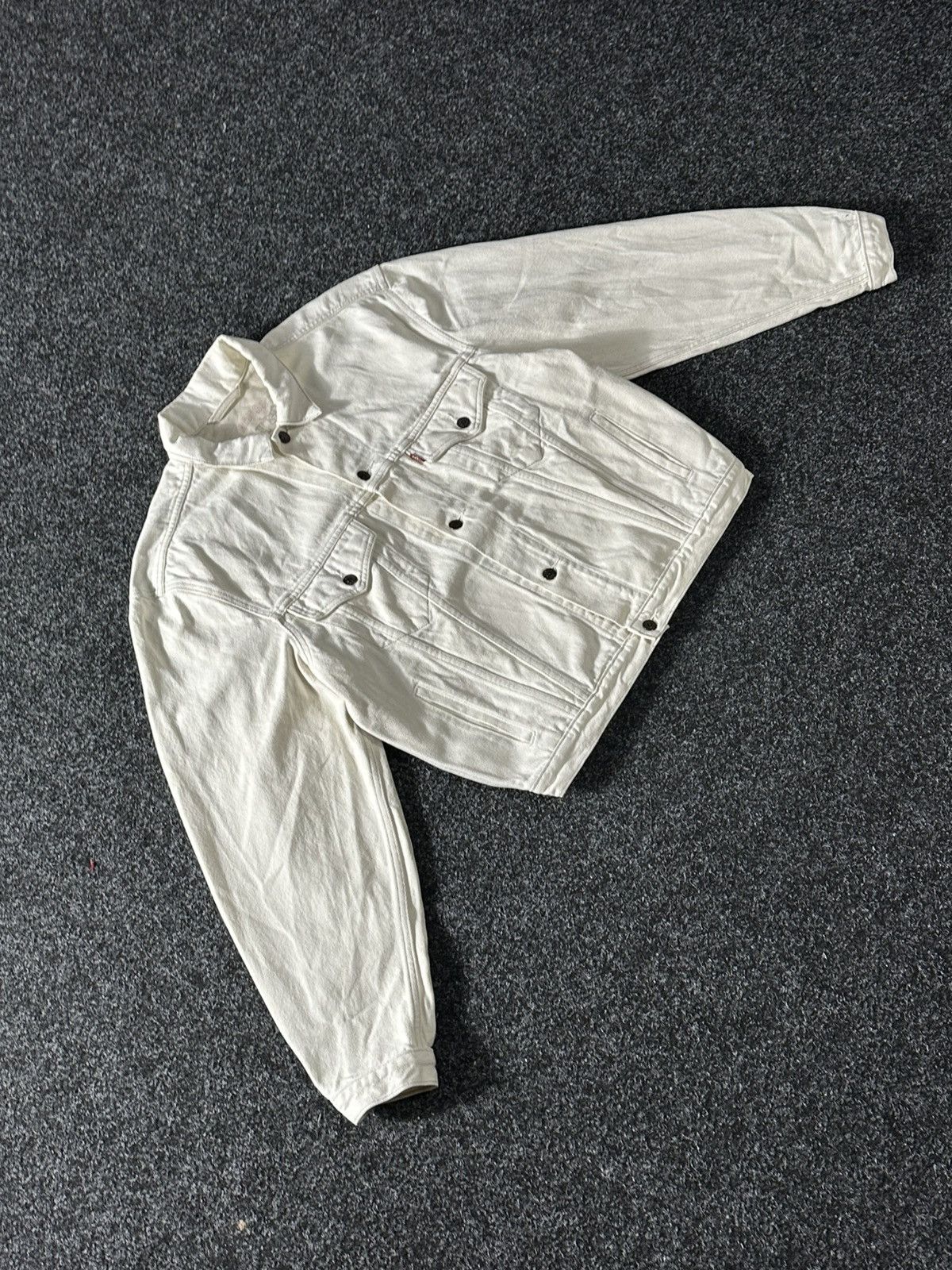 Levi's 🚨1/1 GRAIL LOGO LEVI’S DENIM CUSTOM JACKET Size US XL / EU 56 / 4 - 7 Thumbnail