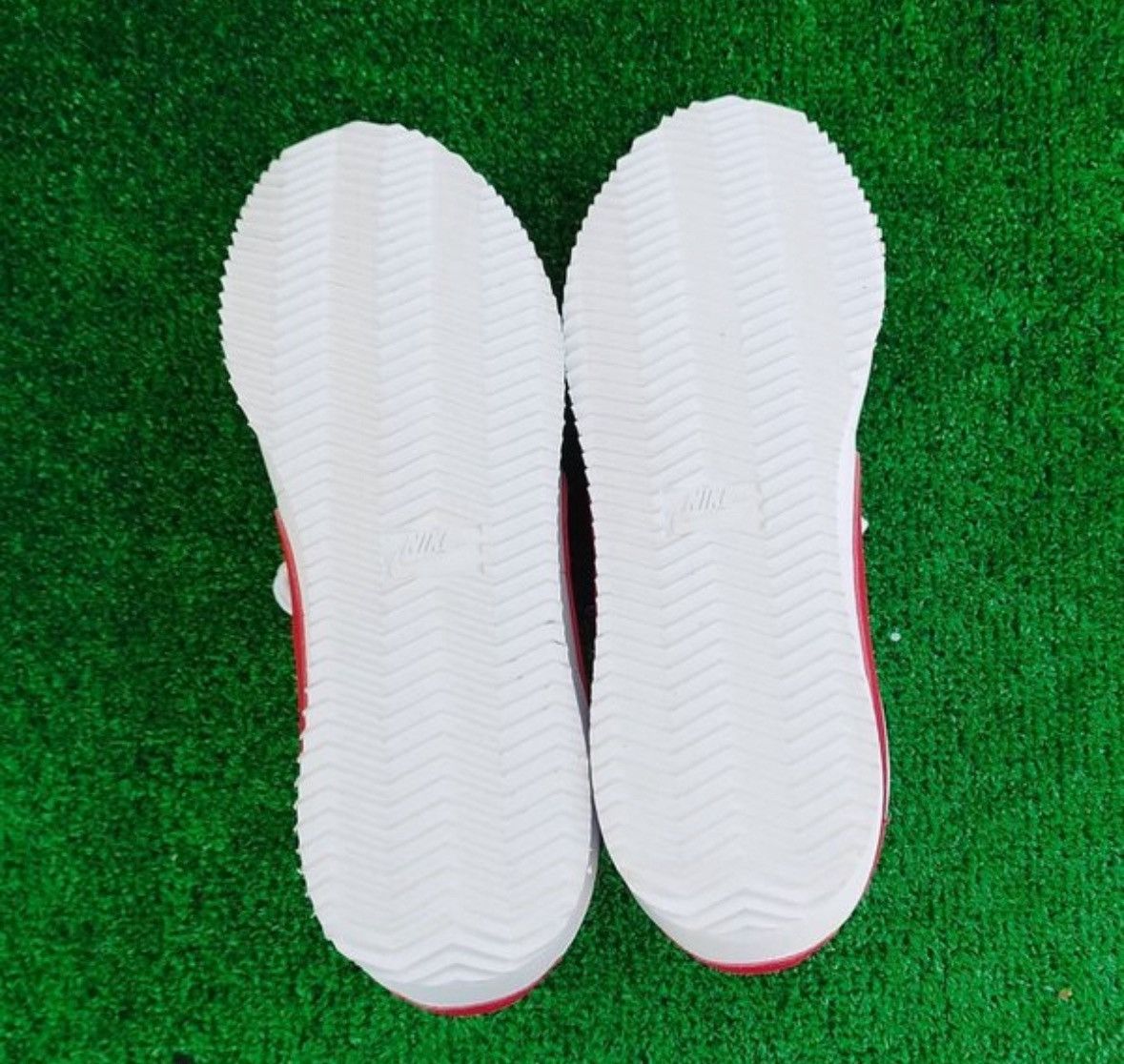 Nike Nike Cortez White #8 Size US 8 / IT 38 - 7 Thumbnail