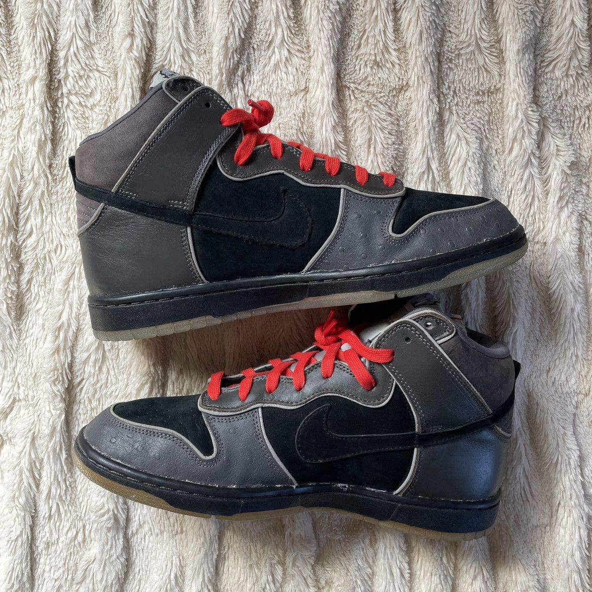 Vintage 2007 NIKE DUNK HIGH PREMIUM SB MF DOOM futura heineken Size US 11 / EU 44 - 11 Thumbnail