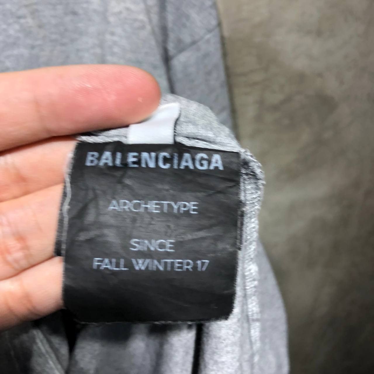 Balenciaga Balenciaga small logo tee Size US L / EU 52-54 / 3 - 8 Thumbnail