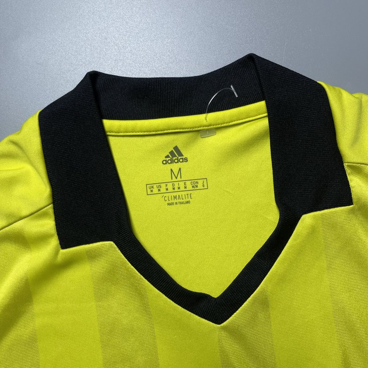 Adidas SWEDEN NATIONAL FOOTBALL SOCCER REFEREE JERSEY Size US M / EU 48-50 / 2 - 5 Thumbnail