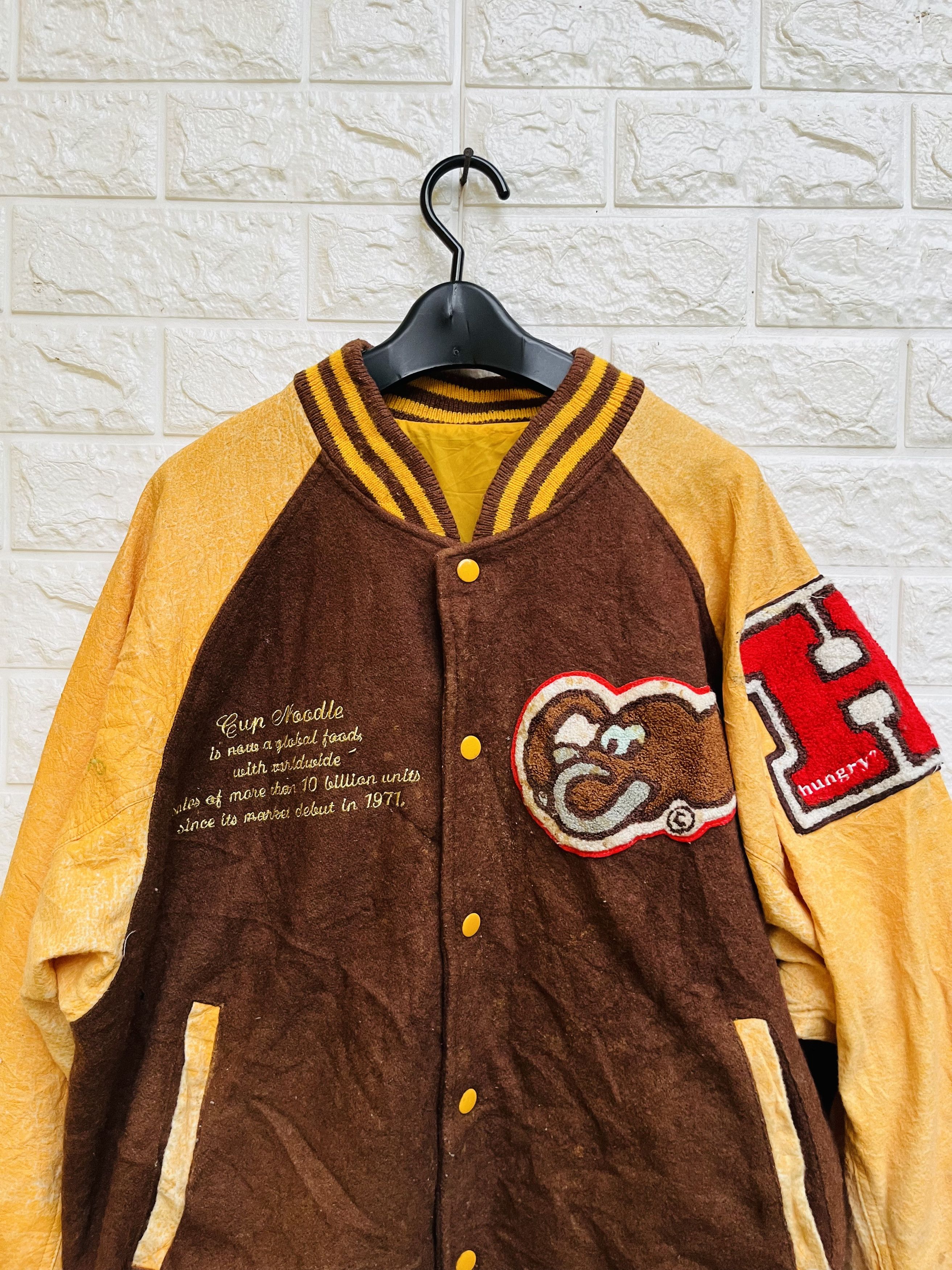 Japanese Brand × Vintage Vintage Hungry Streetwear Japanese Designer Fashion Style Size US L / EU 52-54 / 3 - 3 Thumbnail