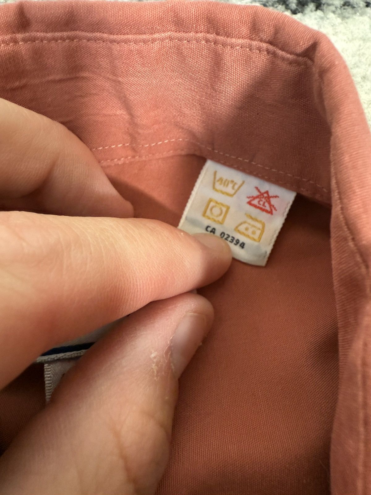 Yves Saint Laurent Vintage Yves Saint Laurent Faded Red Button Up Shirt Size US S / EU 44-46 / 1 - 7 Thumbnail