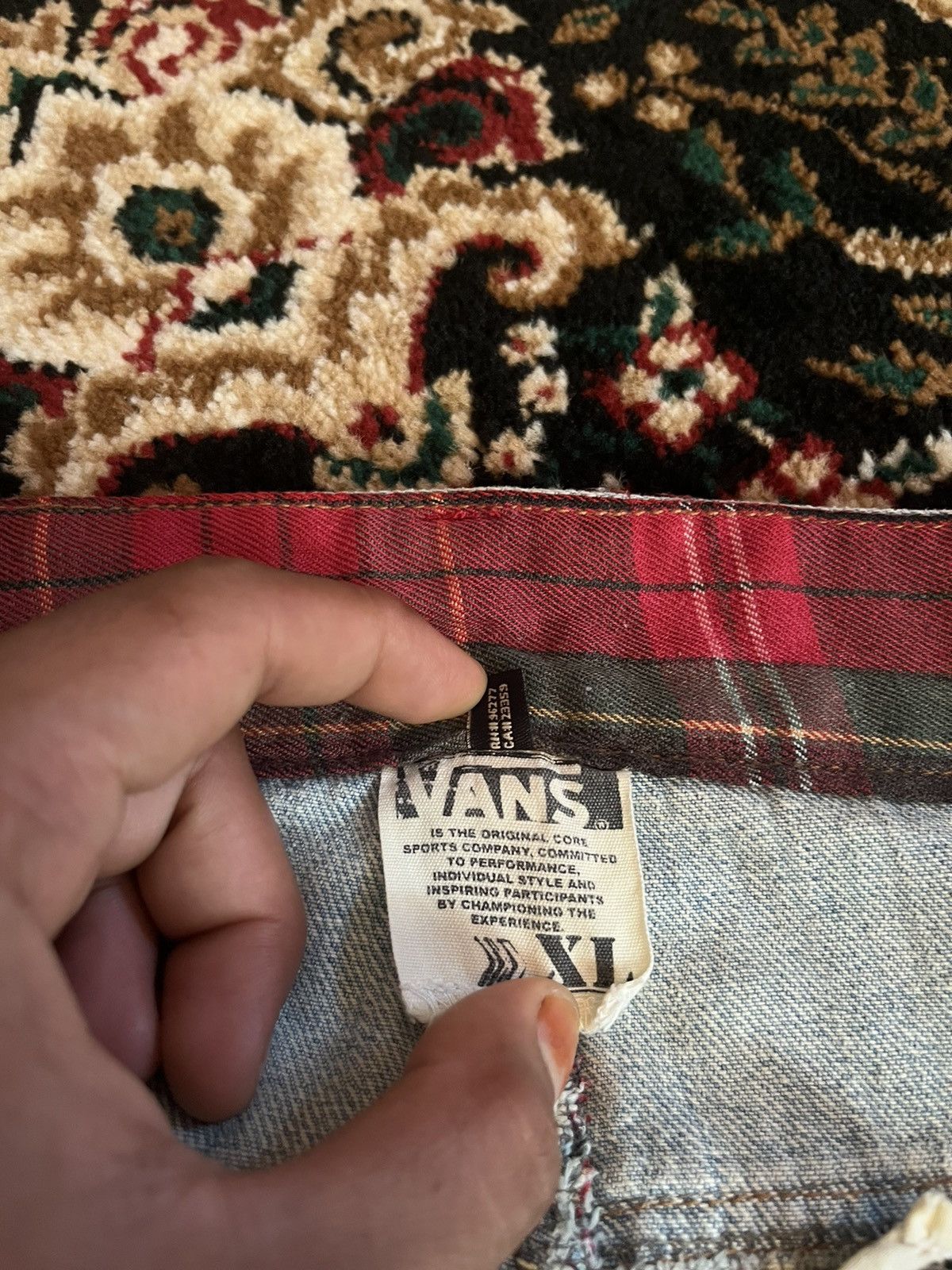 Vans × Vintage Y2K Vans Skateboard Jorts Size US 34 / EU 50 - 12 Thumbnail