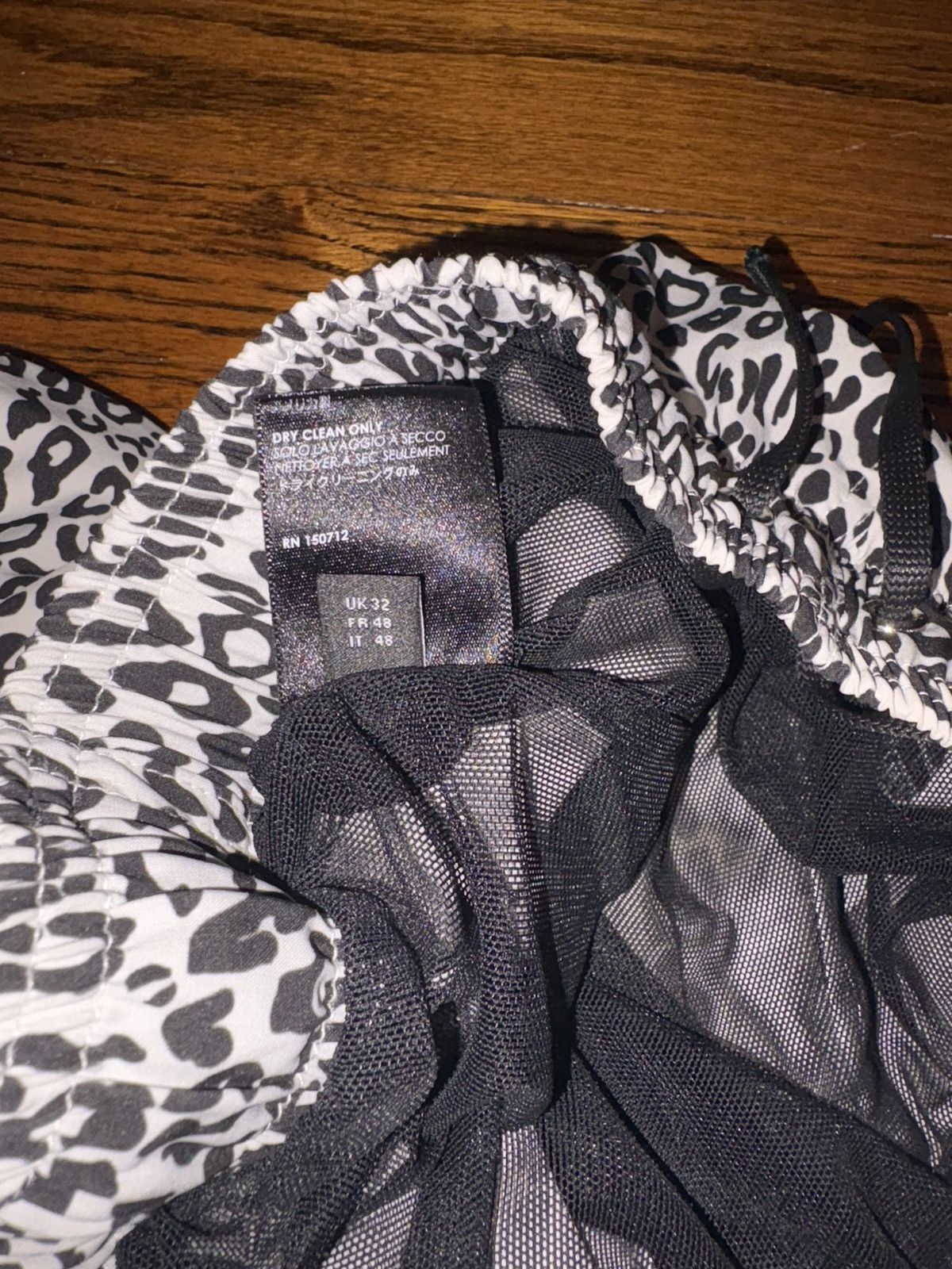 Amiri Amiri leopard swim trunks Size US 30 / EU 46 - 6 Thumbnail