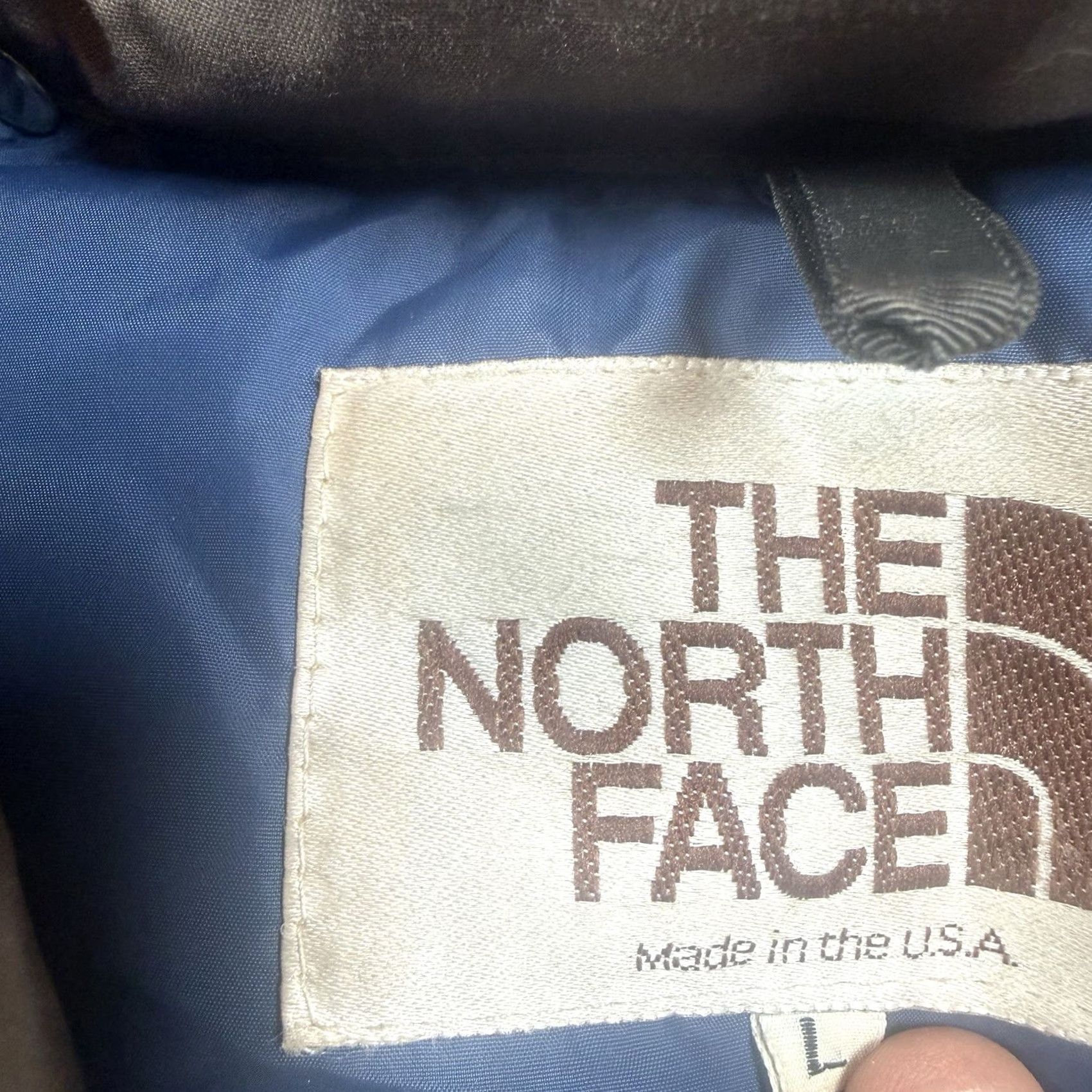 The North Face VINTAGE The North Face Down Puffer Jacket Mens Large Grey USA Button Jacket Mens L Gray Down Nylon USA Made Size US L / EU 52-54 / 3 - 6 Thumbnail