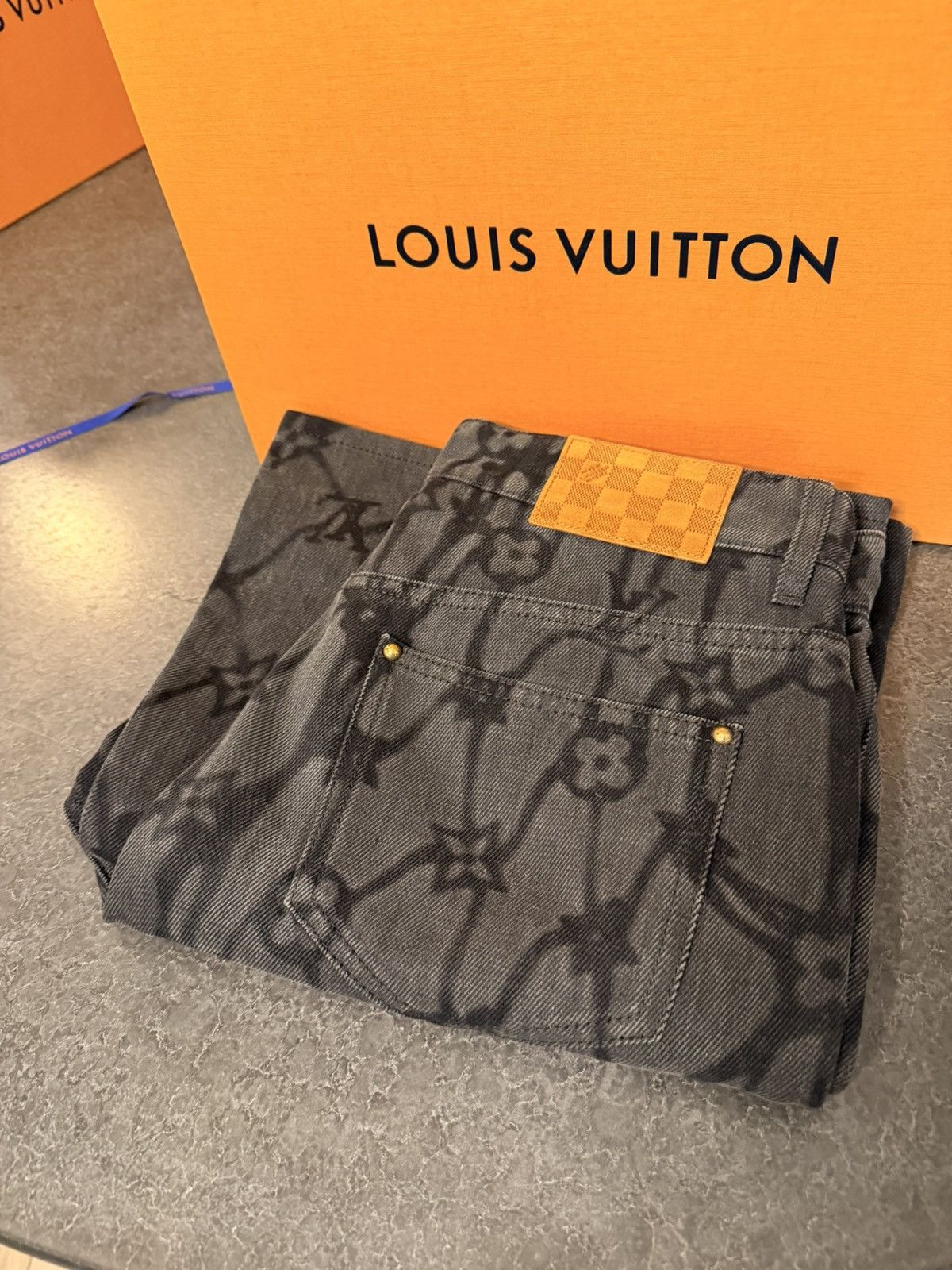 Louis Vuitton LV Monogram Fishnet Flared Denim Pants Size US 30 / EU 46 - 10 Thumbnail