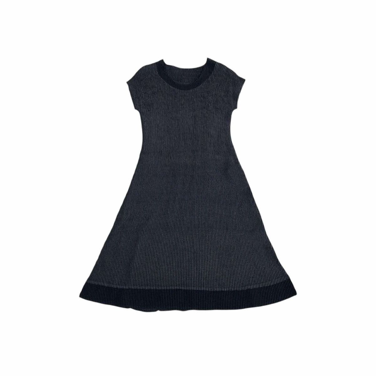 Japanese Brand 🔥Japanese Specchio Pleats Dress Issey Miyake Style Size L / US 10 / IT 46 - 10 Thumbnail
