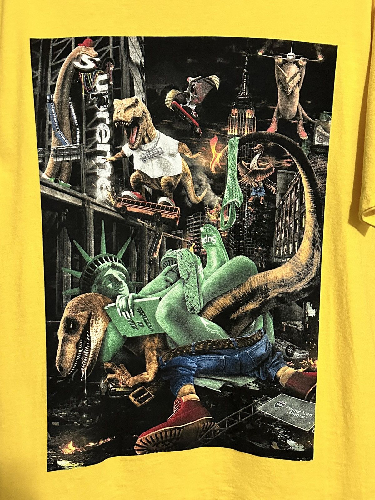 Supreme Supreme T-Rex Tee Size US S / EU 44-46 / 1 - 2 Thumbnail